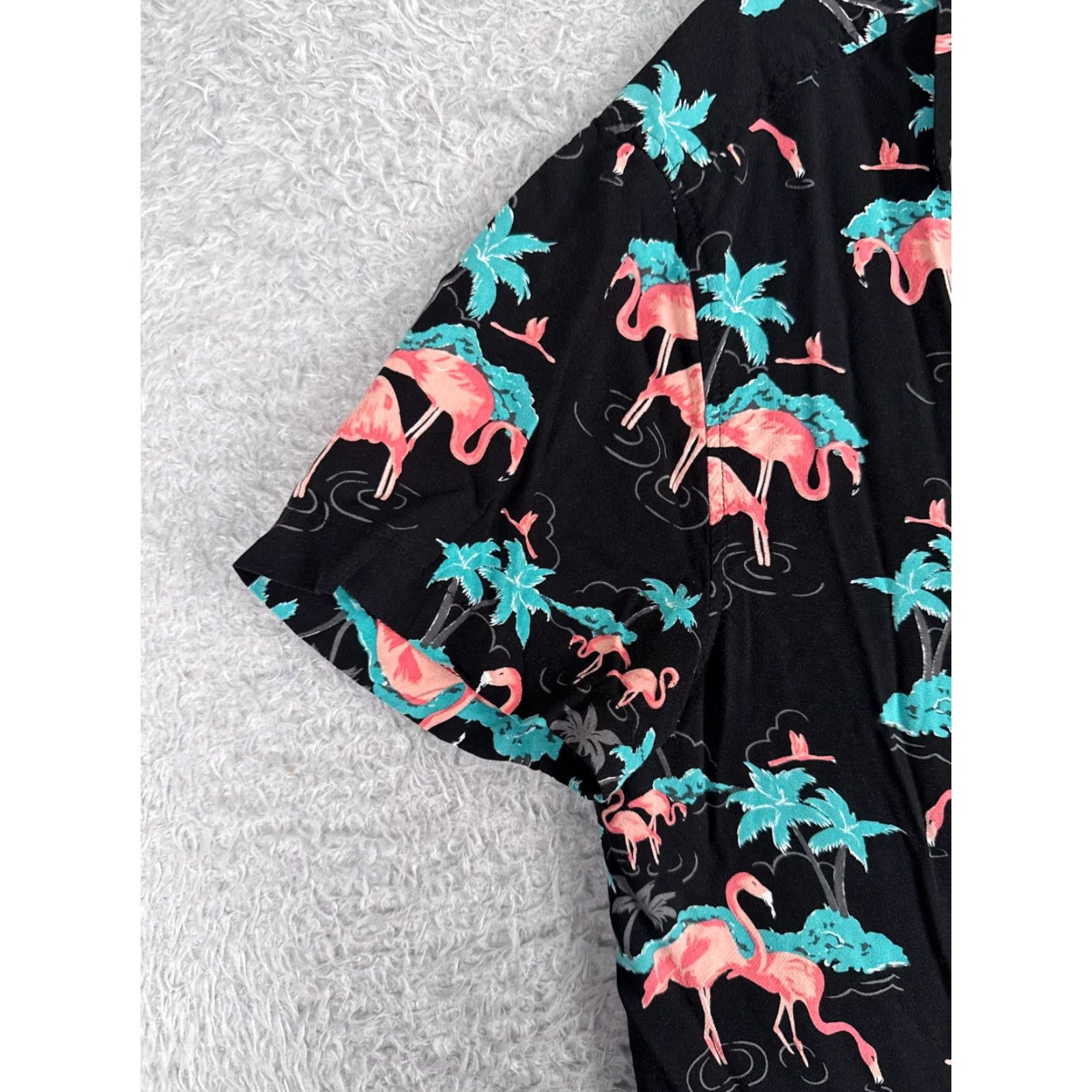 Vintage Kolby Shirt Adult Medium Black Blue Pink Flamingo Palm Tree 100% Rayon Size US M / EU 48-50 / 2 - 3 Thumbnail