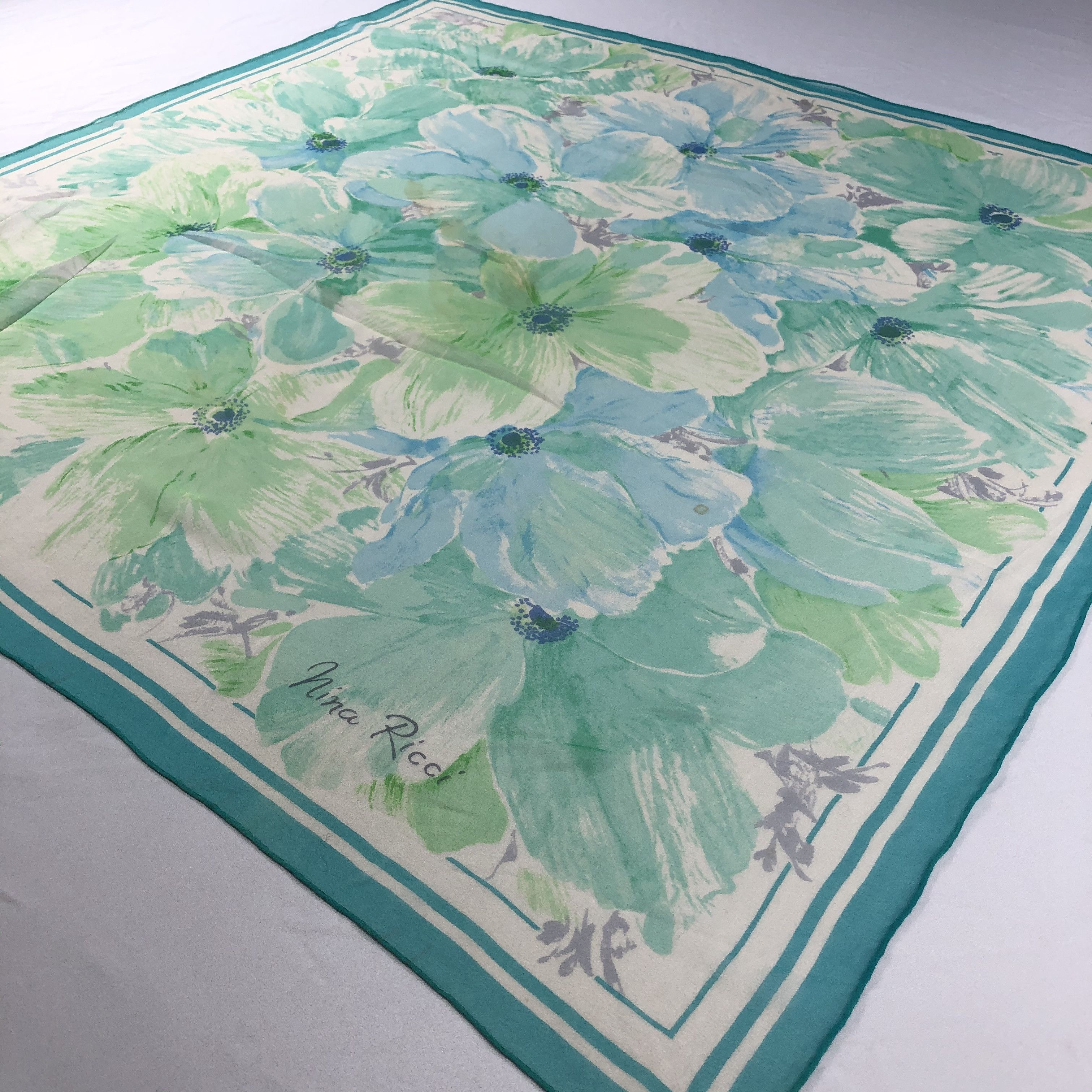 Nina Ricci vintage Nina Ricci Silk scarf Size ONE SIZE - 3 Thumbnail
