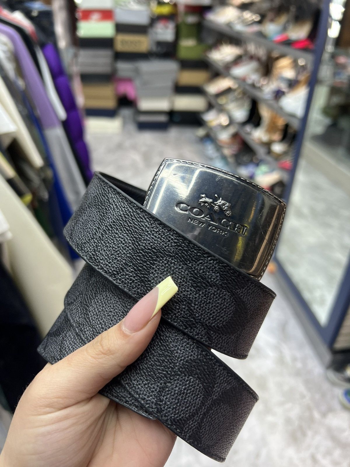Coach Coach Plaque Buckle Cut-To- Size Reversible Belt Size 32 - 1 Thumbnail