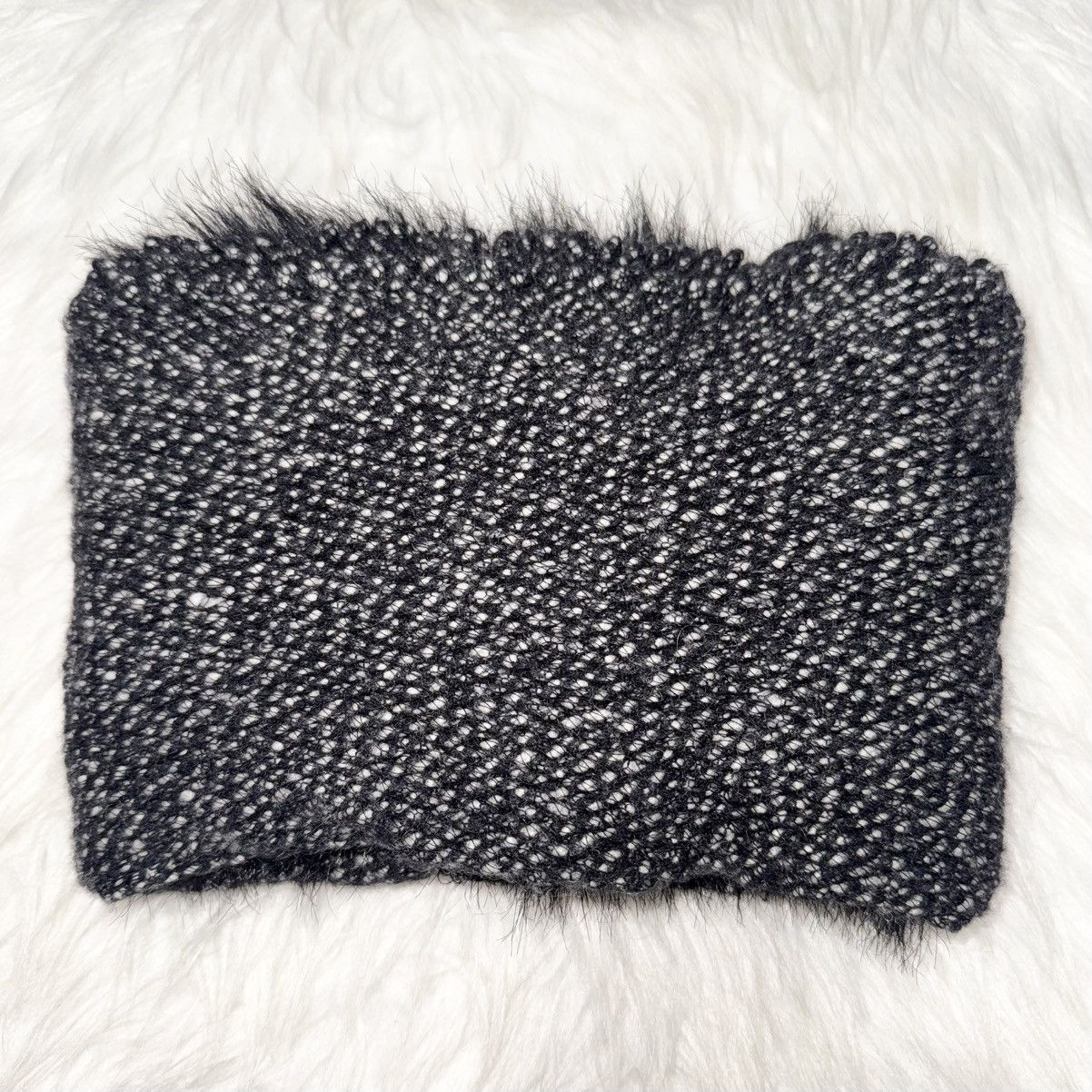 Chanel Authentic Chanel COCO-decorated tweed fur snood scarf M Size ONE SIZE - 10 Thumbnail