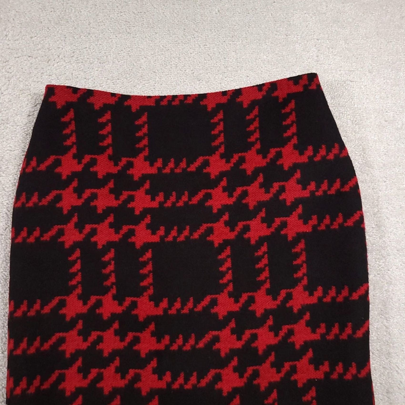 Talbots Talbots Skirt Womens 6 Red Houndstooth Wool Blend Pencil Lined Career Work Size 28" / US 6 / IT 42 - 3 Thumbnail