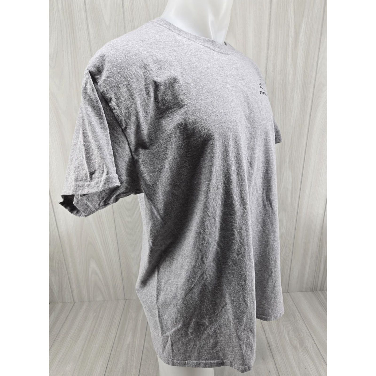 Gildan Chevy Racing Men's Graphic Tshirt Tee XL Gray Crew Neck Chevrolet Detroit Auto T-Shirt Size US XL / EU 56 / 4 - 7 Thumbnail