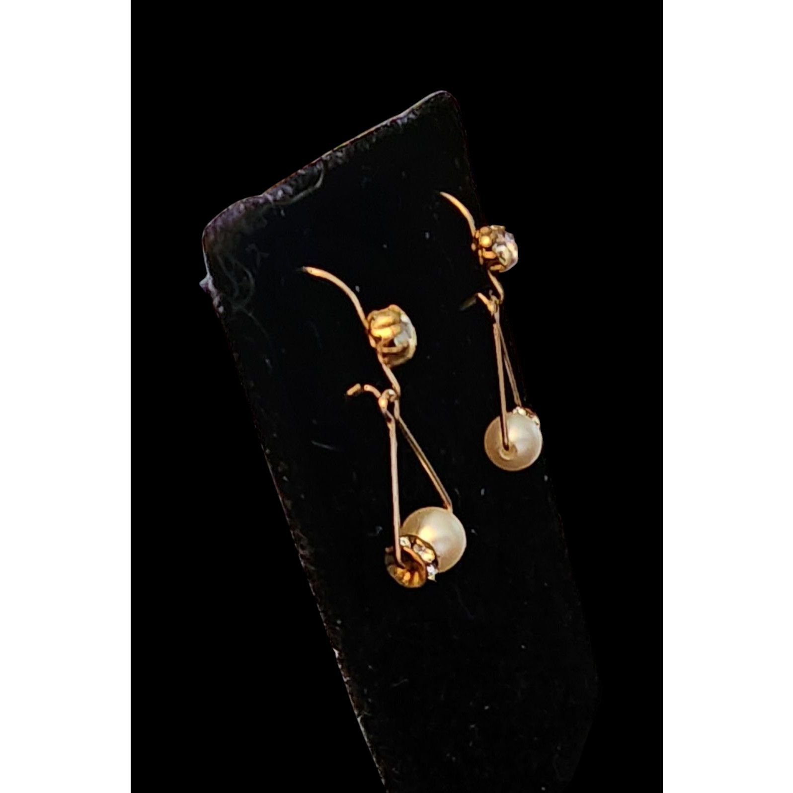 Other 12kt gold filled pearlescent bead & rhinestones earrings. Size ONE SIZE - 7 Thumbnail
