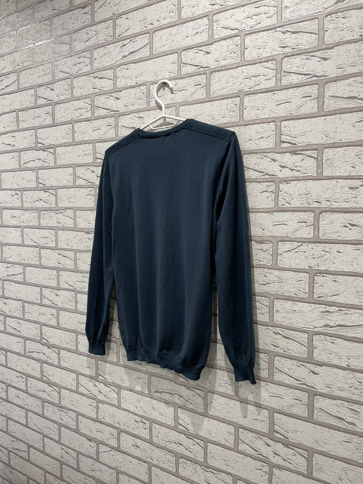 Gucci × Vintage Gucci Vintage Wool knited Sweater Small logo Made in Italy Size S / US 4 / IT 40 - 15 Thumbnail