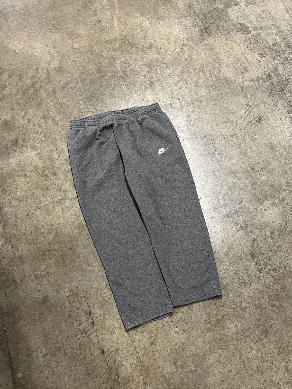 Nike × Vintage Nike baggy fit sweatpants streetwear hype rare skater Size US 36 / EU 52 - 1 Thumbnail
