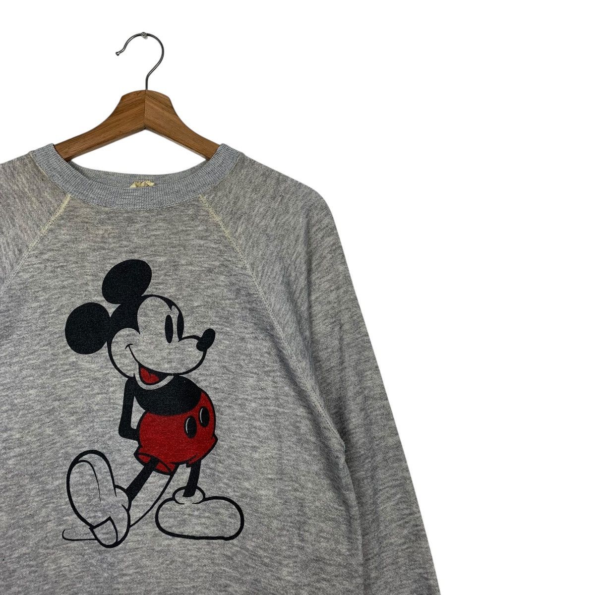 Disney Vintage 80s Disney Mickey Mouse Big Logo Sweatshirt Size US L / EU 52-54 / 3 - 5 Thumbnail