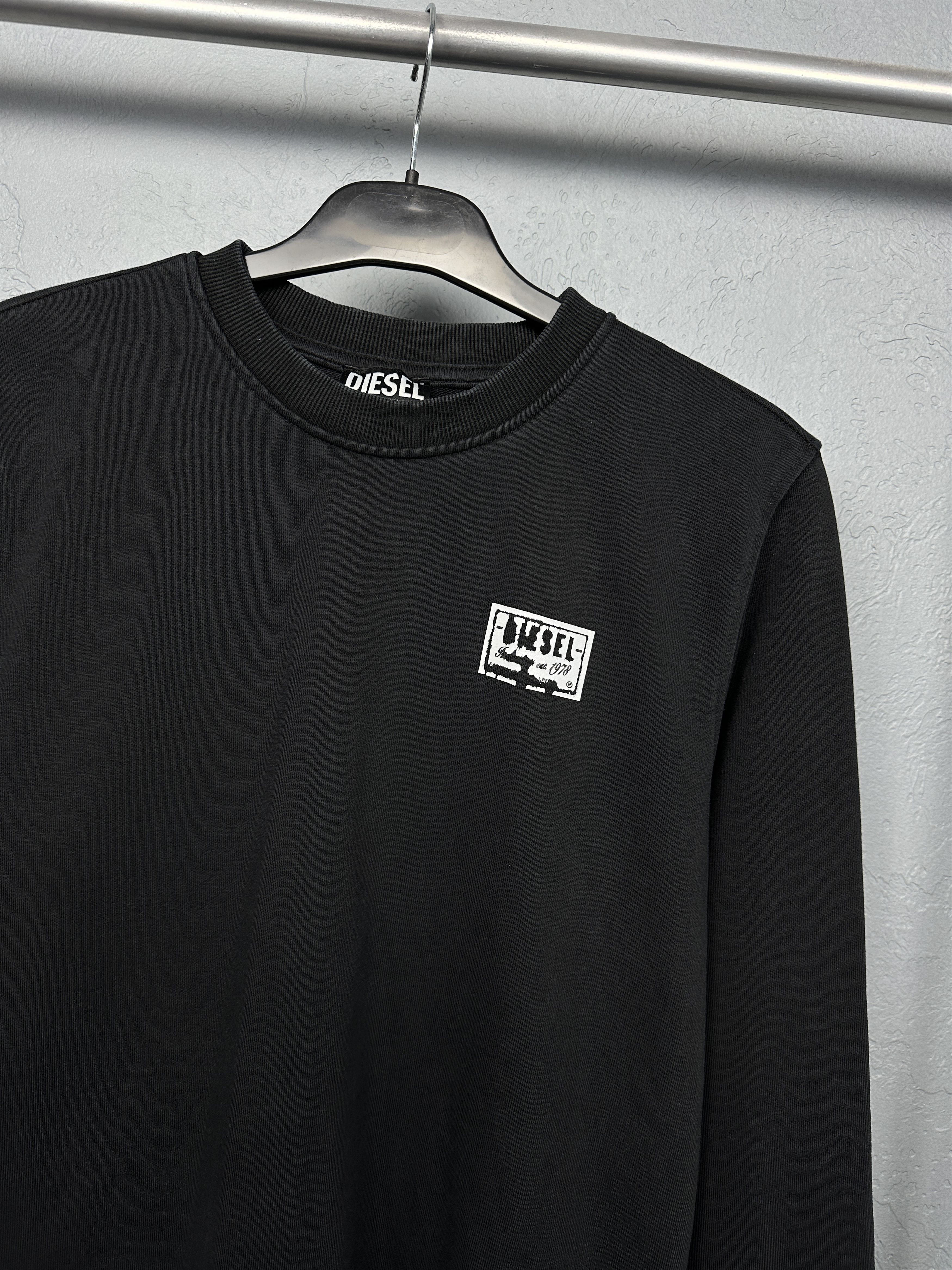 Diesel Diesel Mens Crew Neck Sweatshirt Size US S / EU 44-46 / 1 - 2 Thumbnail