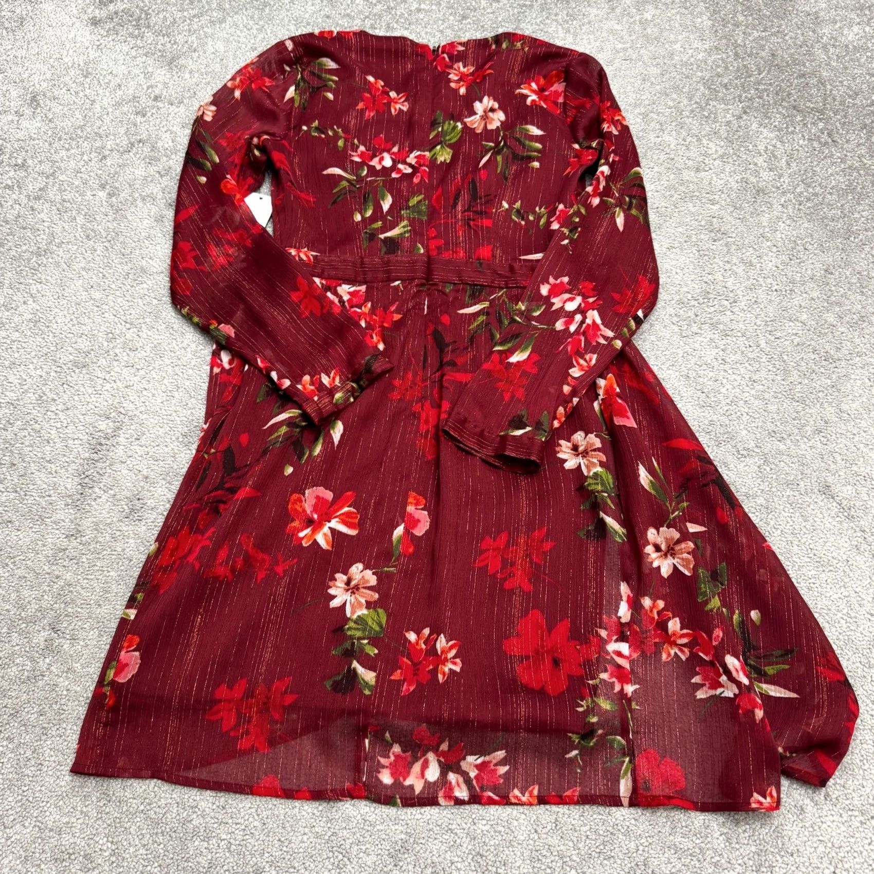 Guess GUESS Wrap Dress 0 Long Sleeve Floral Red V-Neck Knee Length NWT Size XS / US 0-2 / IT 36-38 - 2 Thumbnail