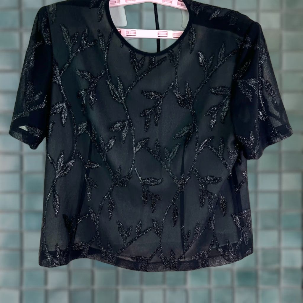 Vintage Vintage Black Floral Silk Sheer Top Womens M - M & M Blouse, Short Sleeve, Round Neck, Glitter Accents, Lightweight, Dry Clean Only Size M / US 6-8 / IT 42-44 - 1 Thumbnail