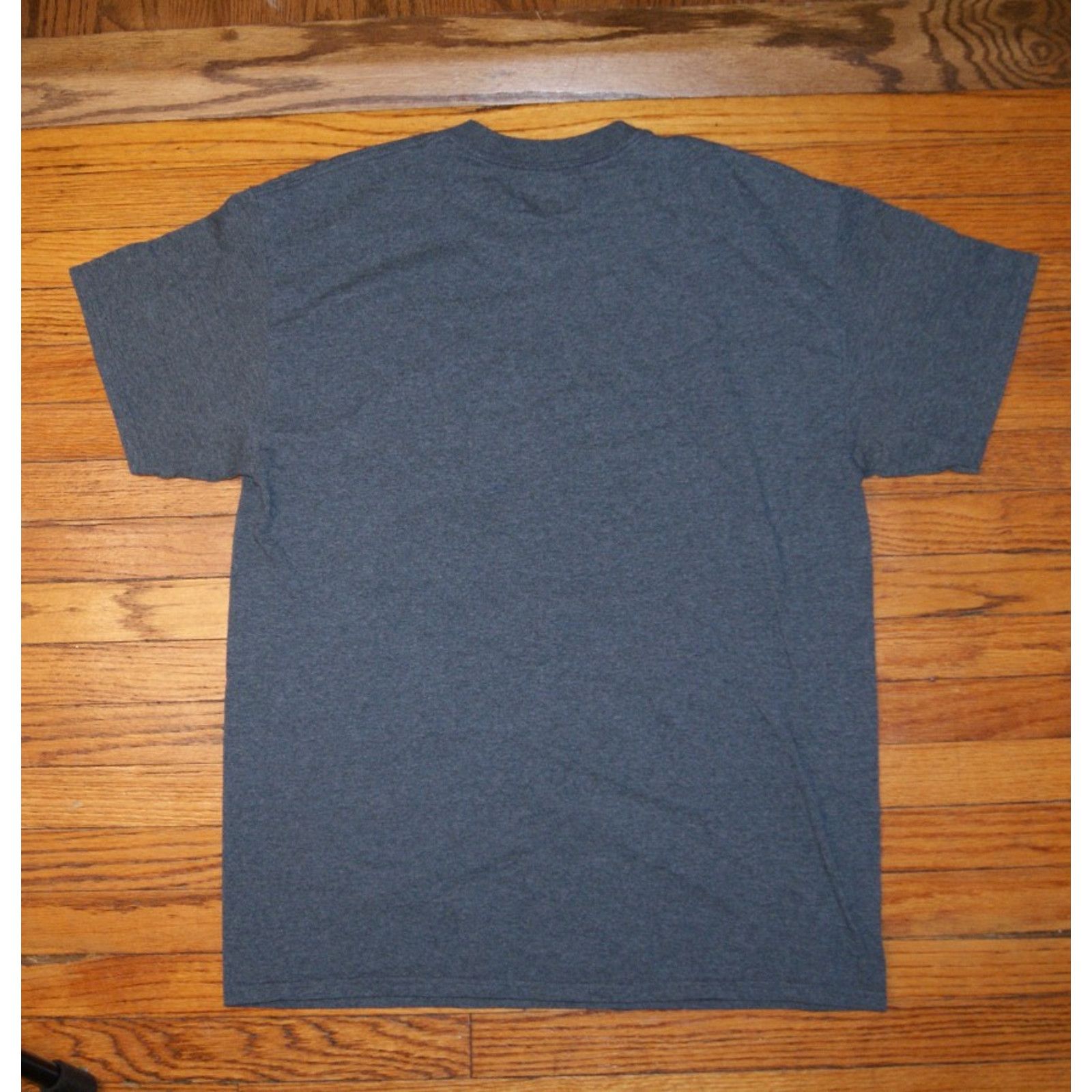 NFL Chicago Bears Dark Gray Mens Large TShirt NFL Spell Out Size US L / EU 52-54 / 3 - 4 Thumbnail