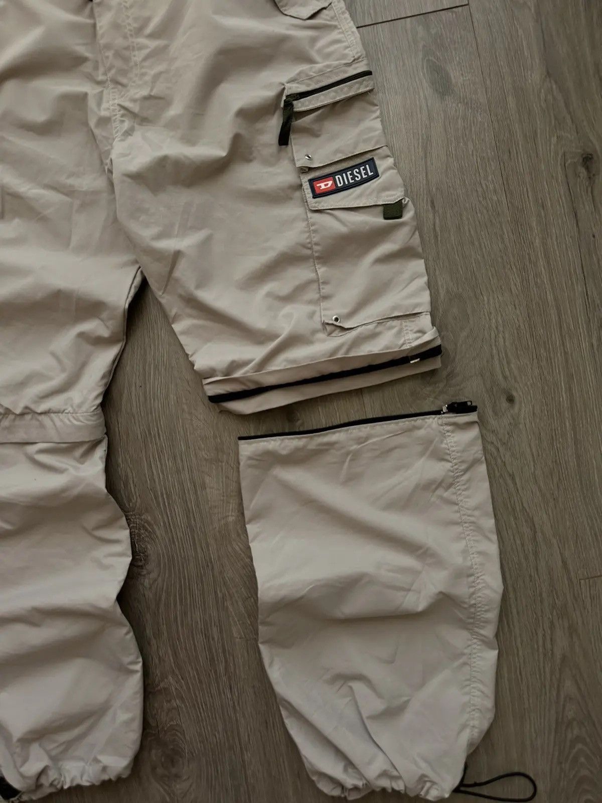 Diesel × Vintage Vintage Diesel Beige Cargo Transformers Pants Size US 32 / EU 48 - 9 Thumbnail