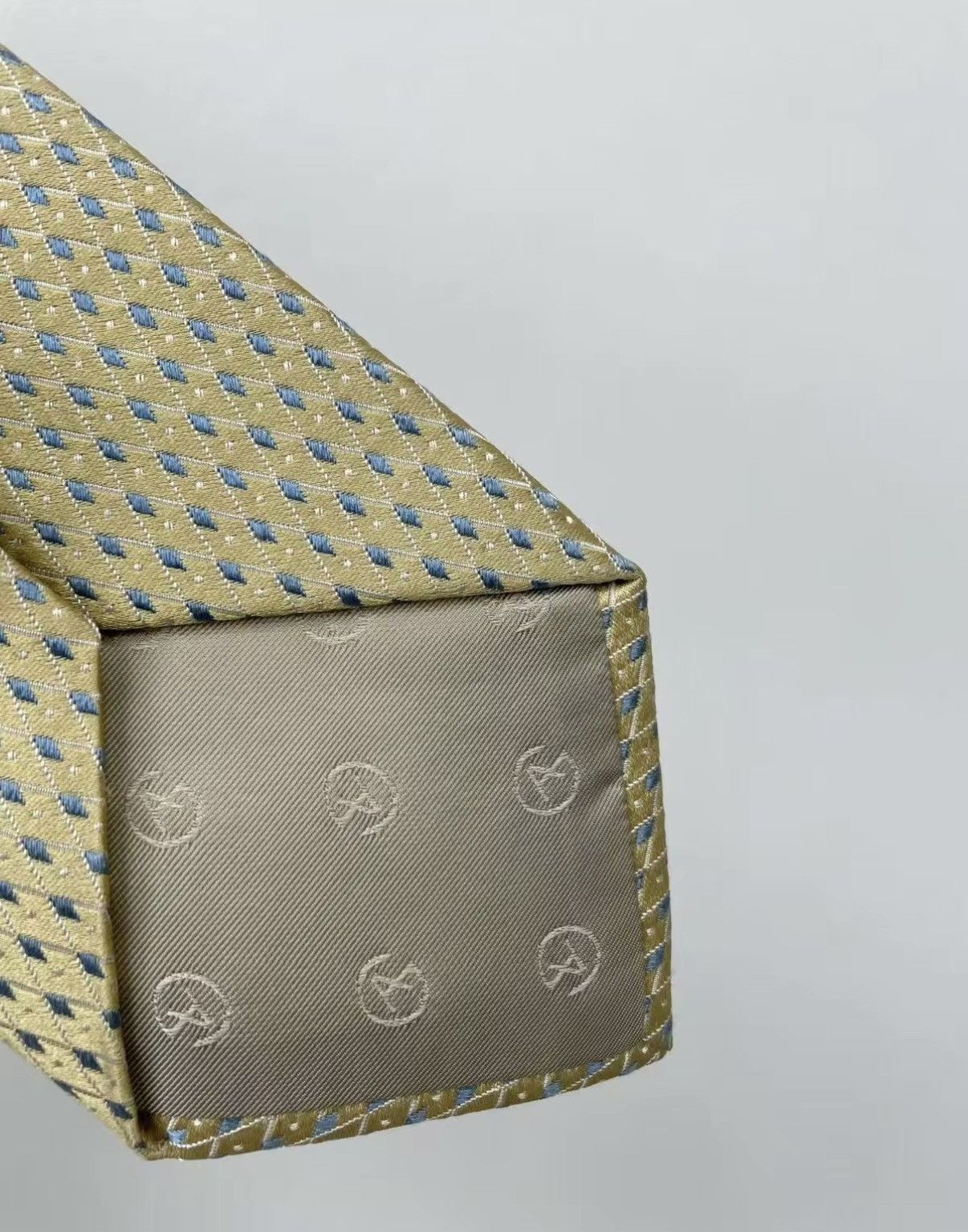 Giorgio Armani Giorgio Armani 100% Silk Tie J30 Size ONE SIZE - 4 Thumbnail