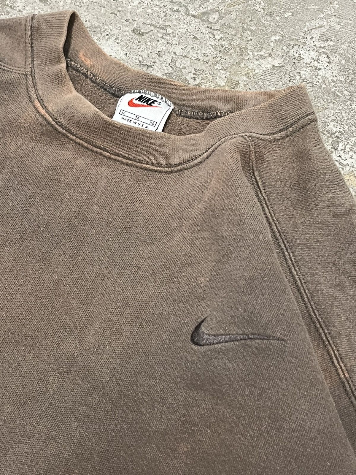 Nike × Vintage 90s Nike two tone mocha sweatshirt 90s rare earthtone hype Size US XL / EU 56 / 4 - 7 Thumbnail