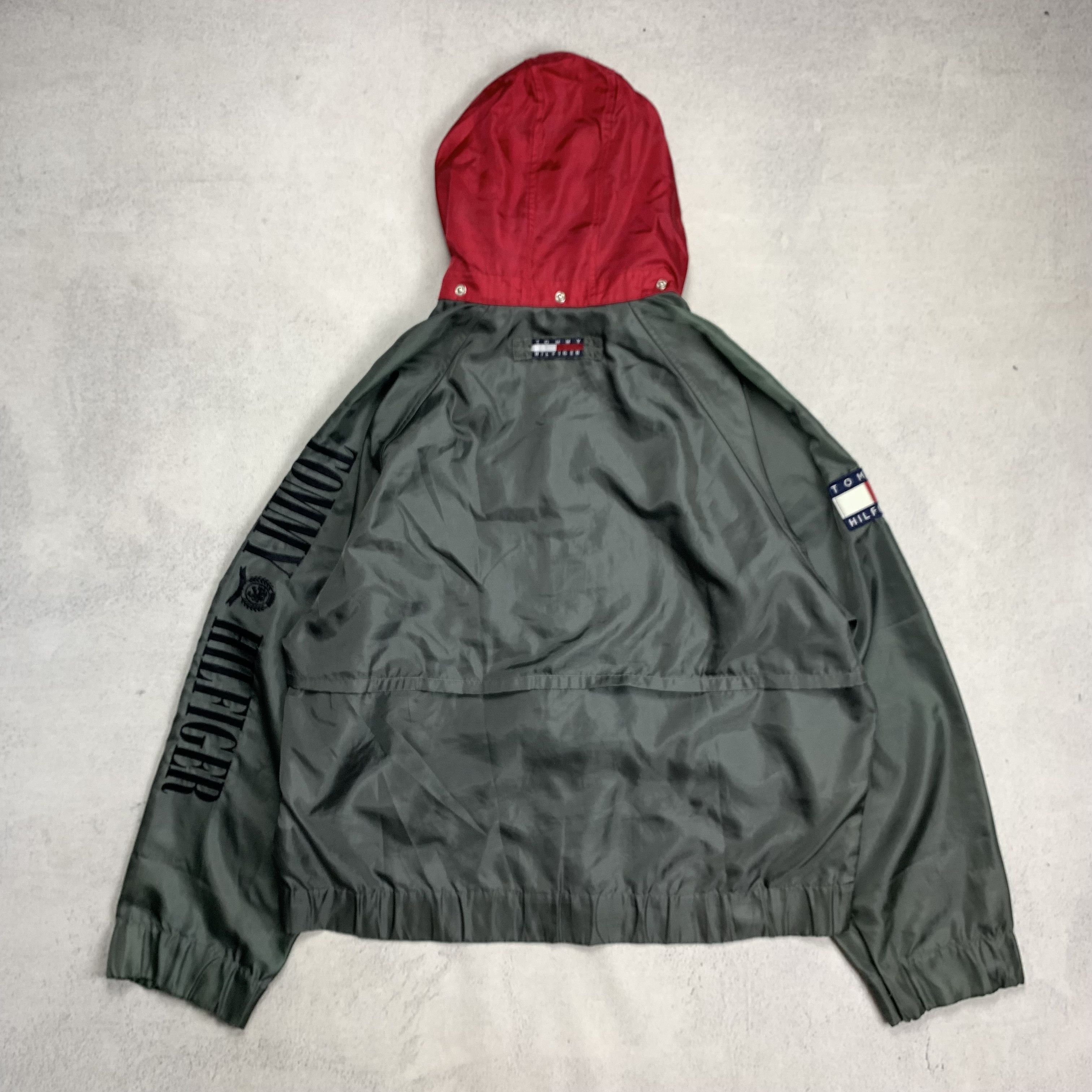 Tommy Hilfiger Vintage 90s Tommy Hilfiger Jacket Size US L / EU 52-54 / 3 - 5 Thumbnail