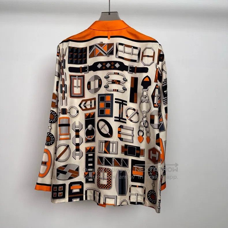 Hermes Hermes Classic Orange Totem Element Mulberry Silk Long Sle Size XS / US 0-2 / IT 36-38 - 2 Thumbnail