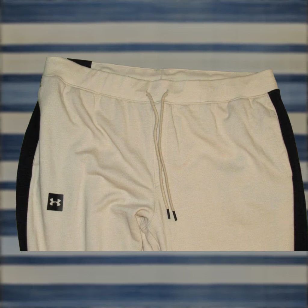 Under Armour UNDER ARMOUR Beige Jogger Sweatpants 3XL NWT Mens Pants Size US 39 - 1 Thumbnail