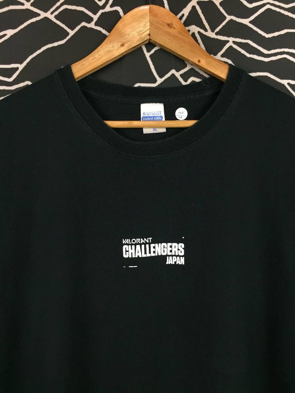 The Game VALORANT Esport Challenger Japan Watch This Graphic Tee Size US XL / EU 56 / 4 - 6 Thumbnail