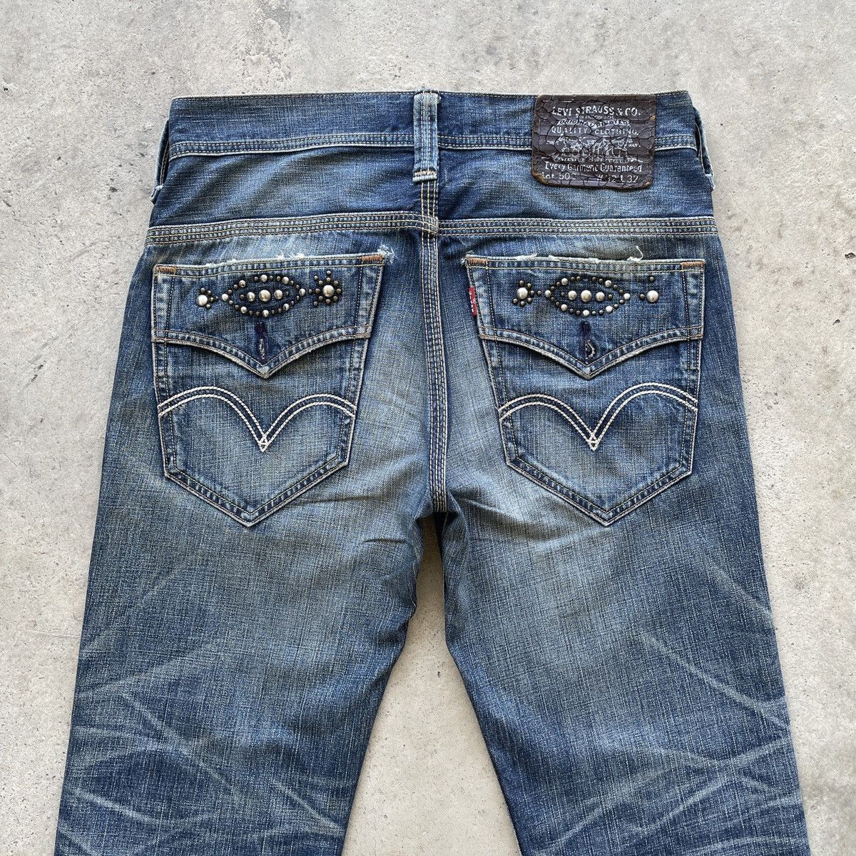 Levi's W33x30.5💥 Vintage Levi’s 502 Faded Jeans Denim Pants Size US 33 - 15 Thumbnail
