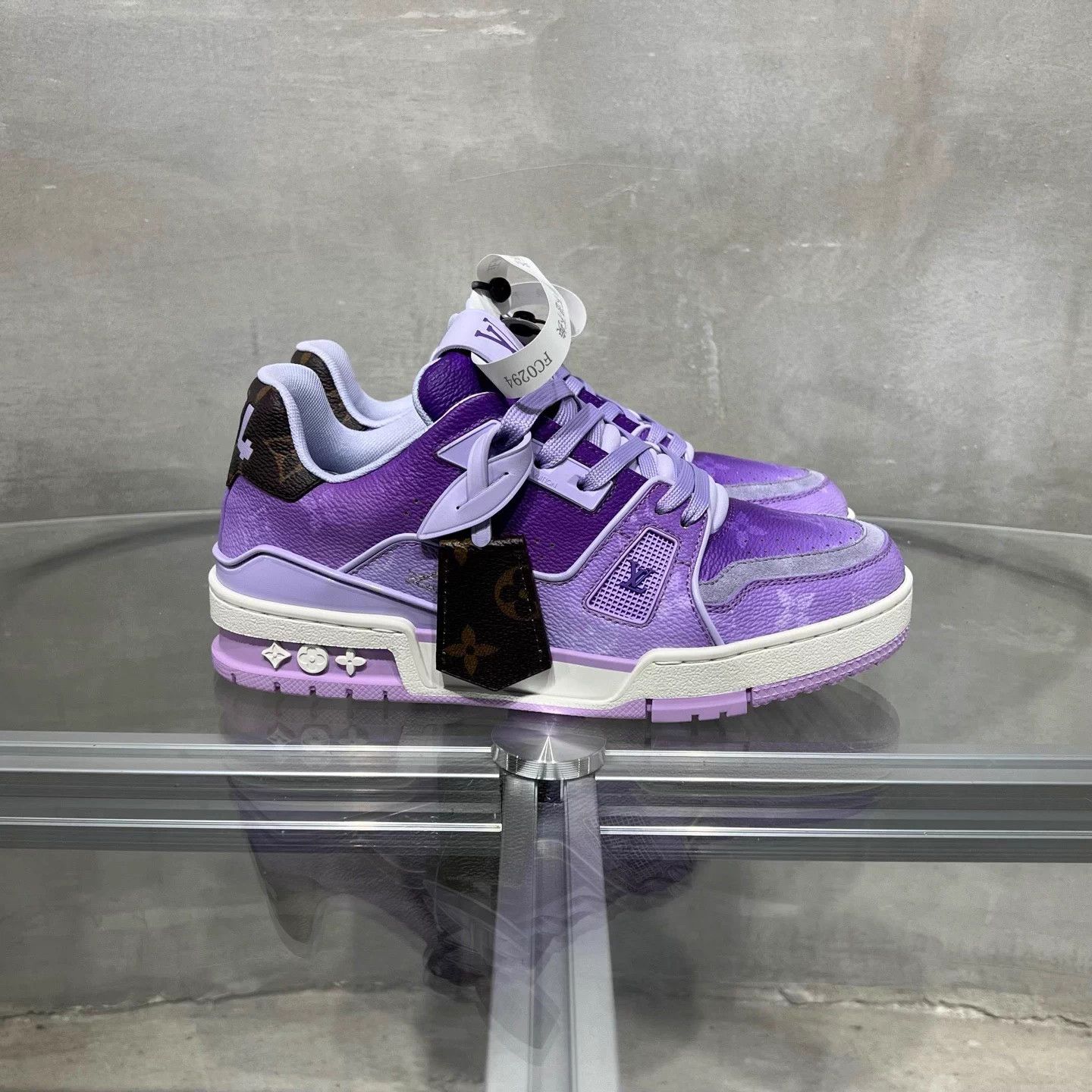 Louis Vuitton LV Trainer New Gradient Purple UK3 Size US 5.5 / IT 35.5 - 4 Thumbnail