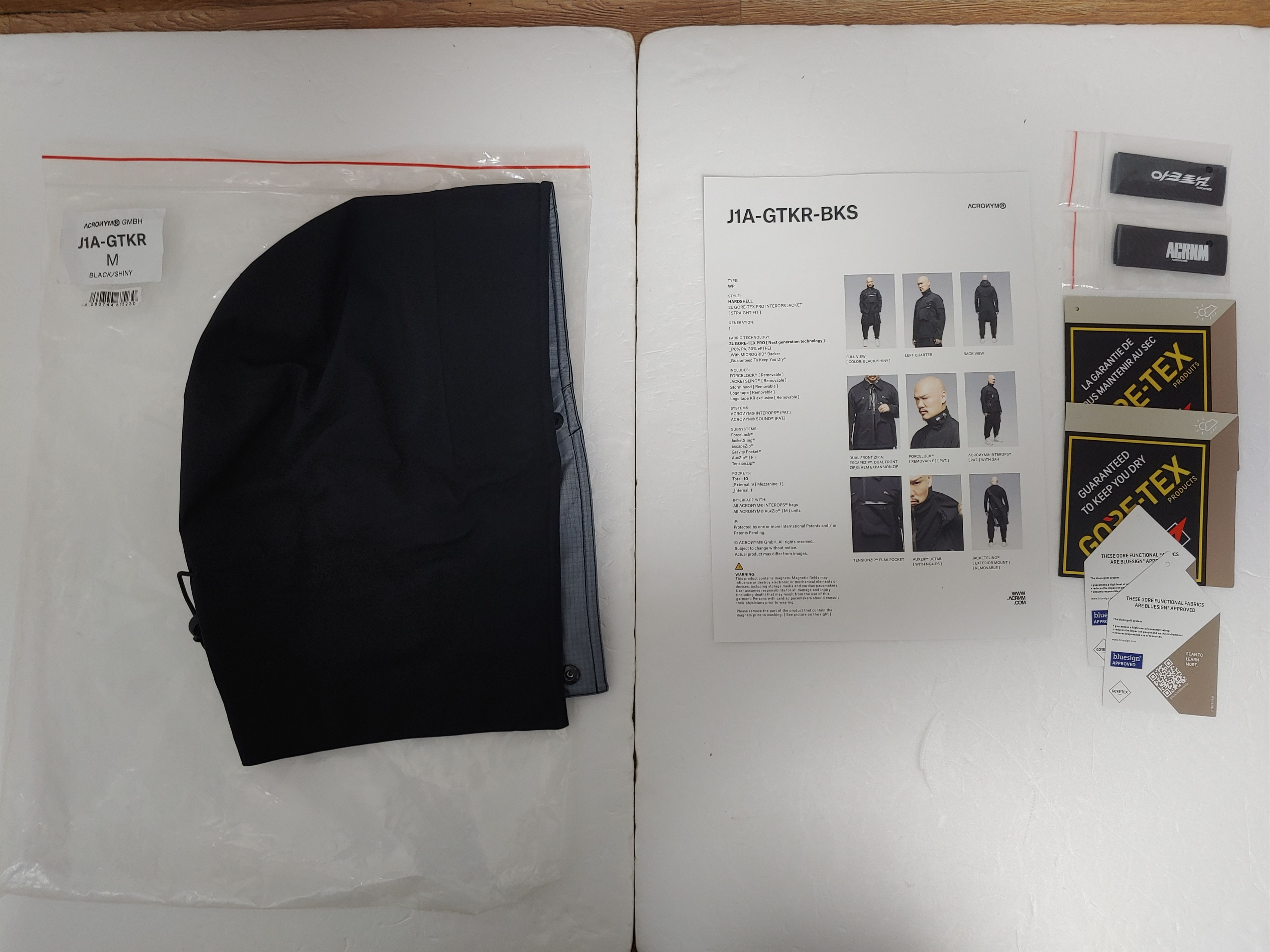 Acronym J1A-GTKR Size US M / EU 48-50 / 2 - 4 Thumbnail