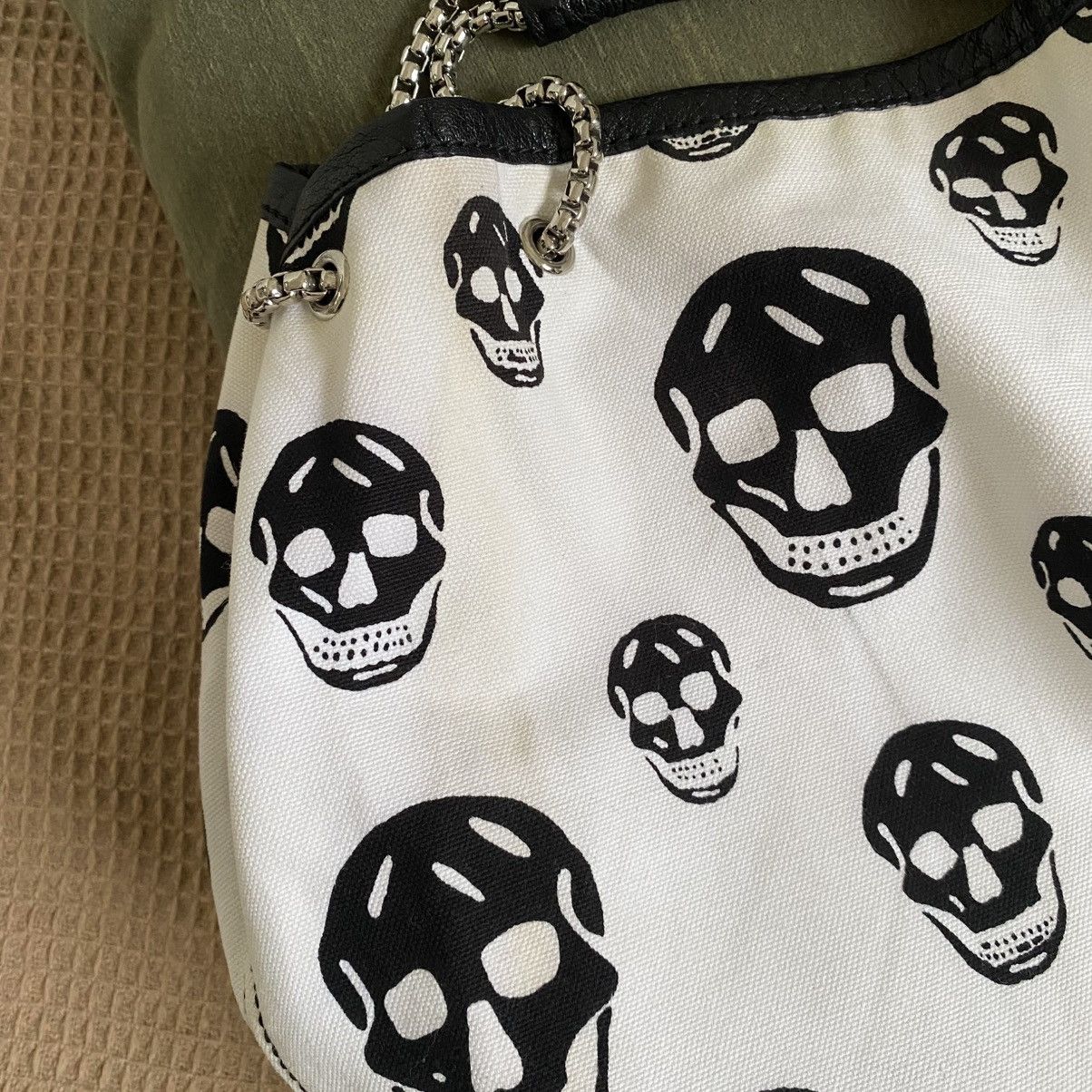 Alexander McQueen 💥Alexander mcqueen skull hobo bag Size ONE SIZE - 12 Thumbnail