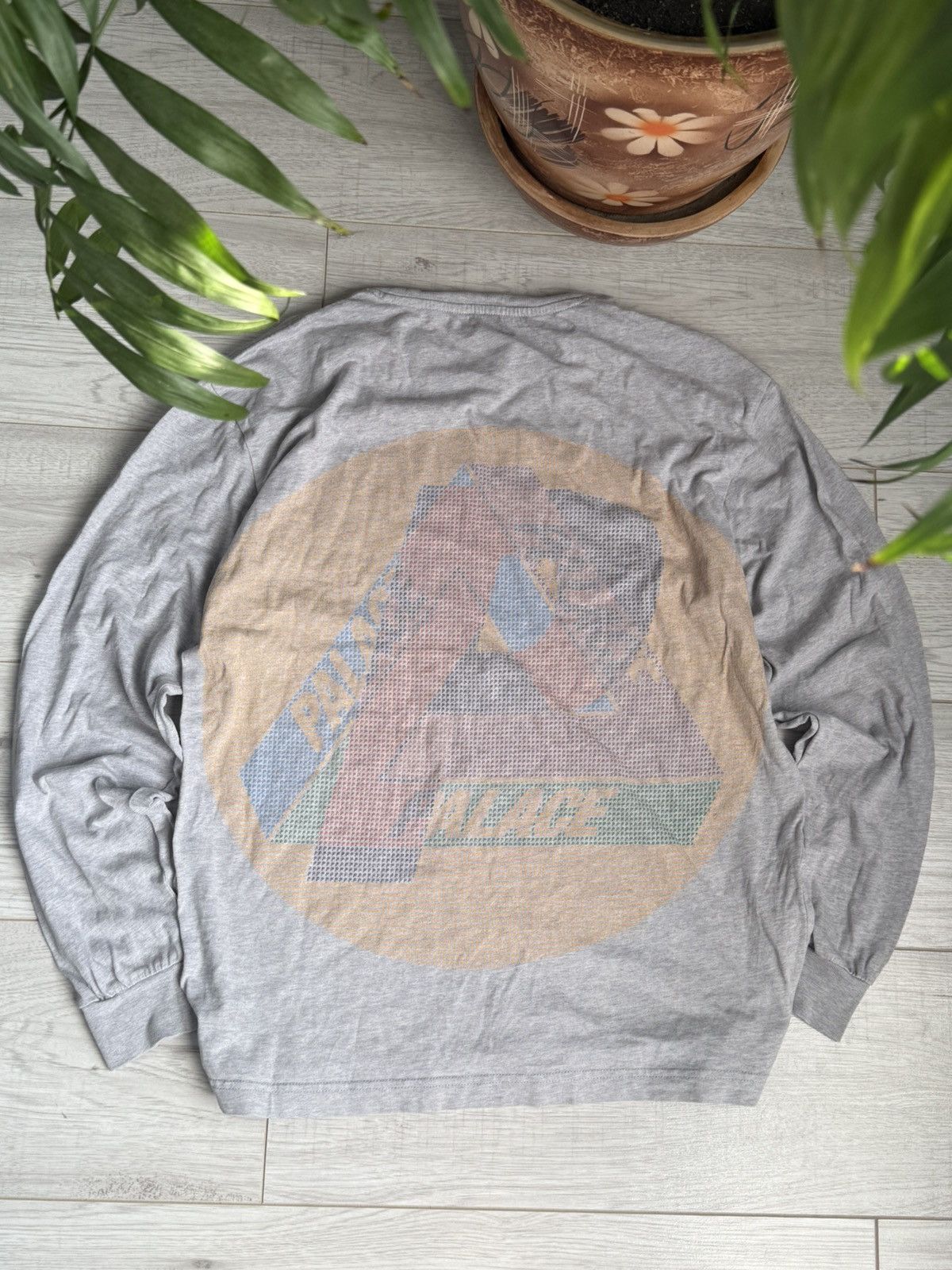 Palace × Vintage Palace Back Logo Size US M / EU 48-50 / 2 - 2 Thumbnail