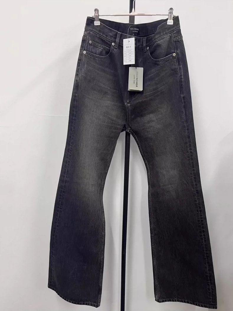 Balenciaga Balenciaga Slightly cut jeans Size 29" - 1 Thumbnail