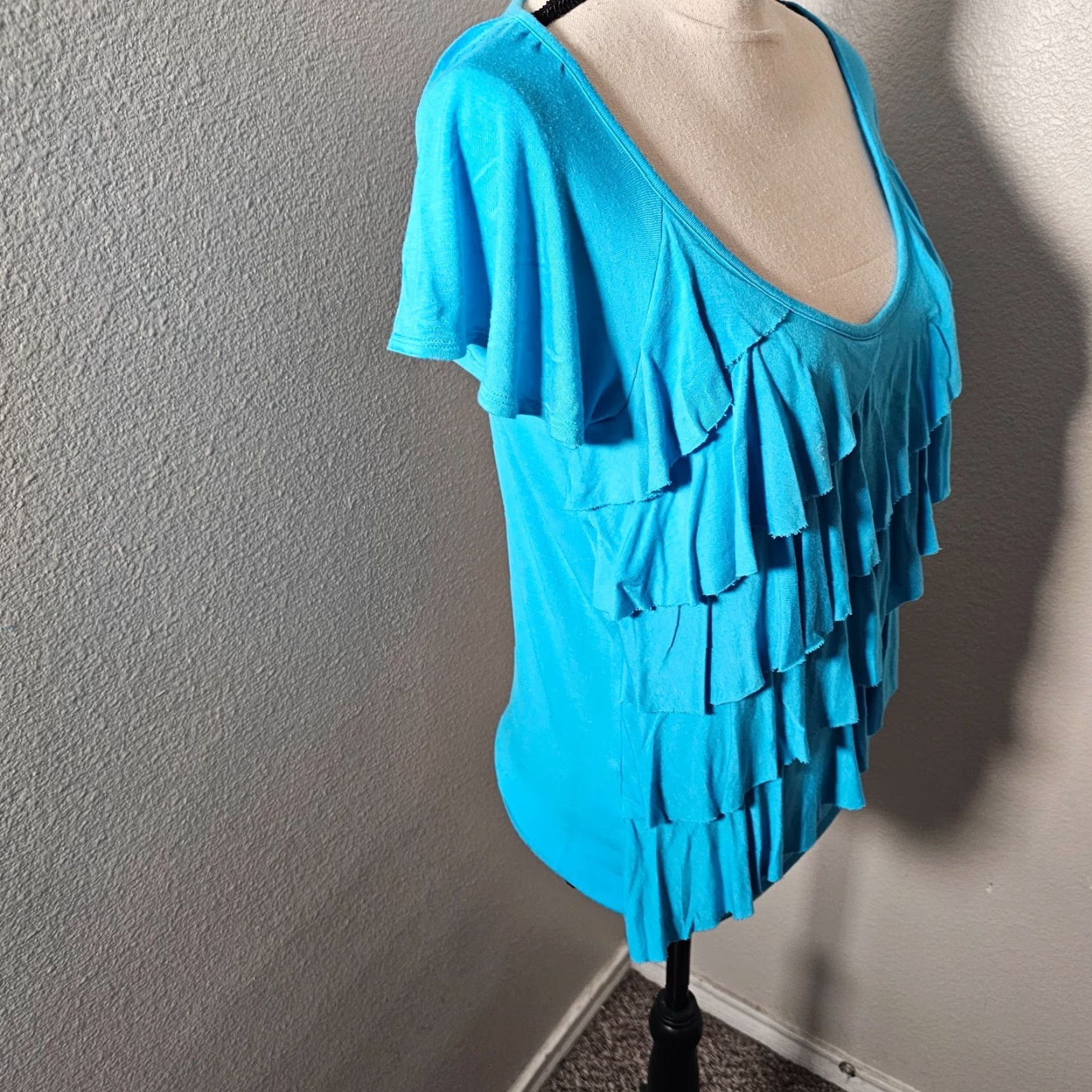 Nicole Miller VINTAGE Nicole Miller Women's Blouse Short Sleeve Ruffled Front Casual Blue Small S Size S / US 4 / IT 40 - 4 Thumbnail