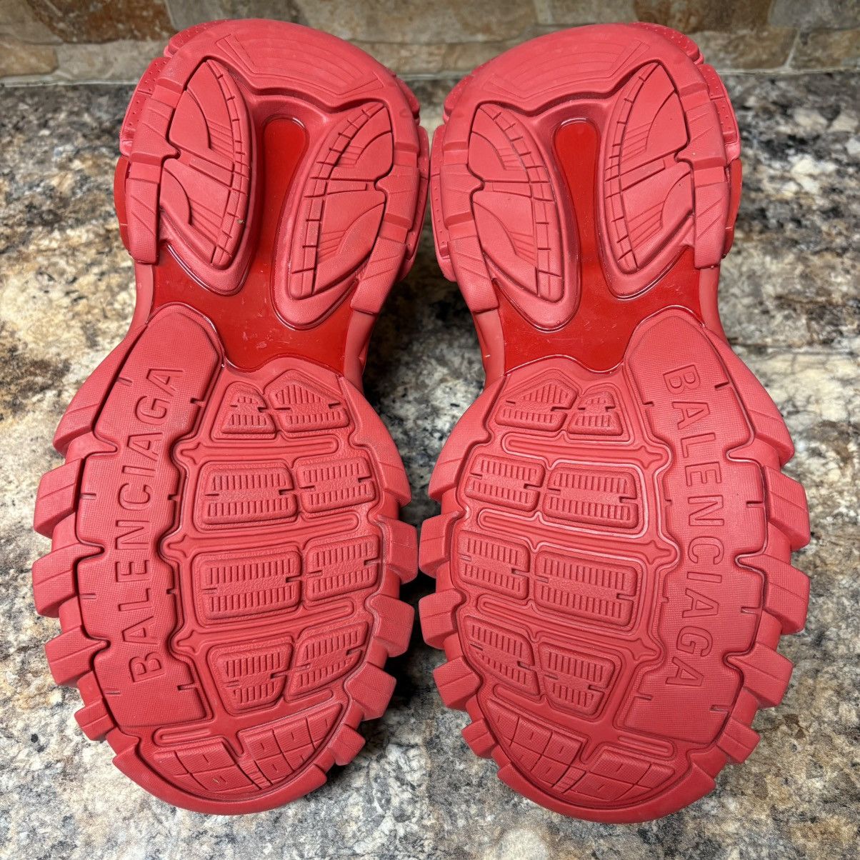 Balenciaga Balenciaga Track 3 Distressed Sneaker Red Size US 10 / EU 43 - 8 Thumbnail