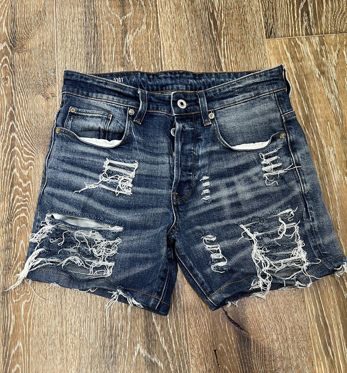 G-Star Gstar raw tapered distressed denim shorts Size US 29 - 1 Thumbnail