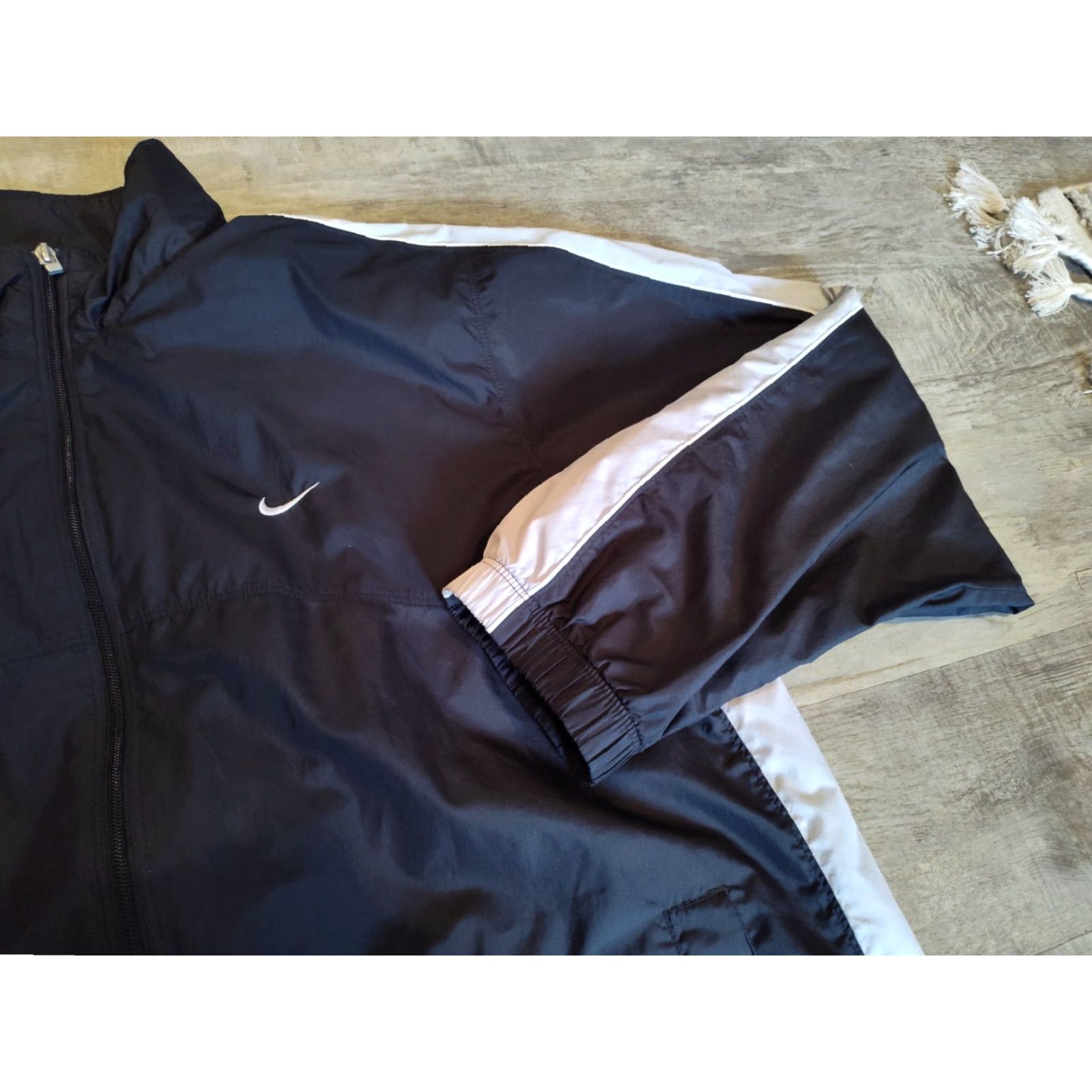 Nike Y2K Nike Swoosh Black Grey Full Zip Jacket Size XXL Athletic Lined Windbreaker Size US XXL / EU 58 / 5 - 4 Thumbnail