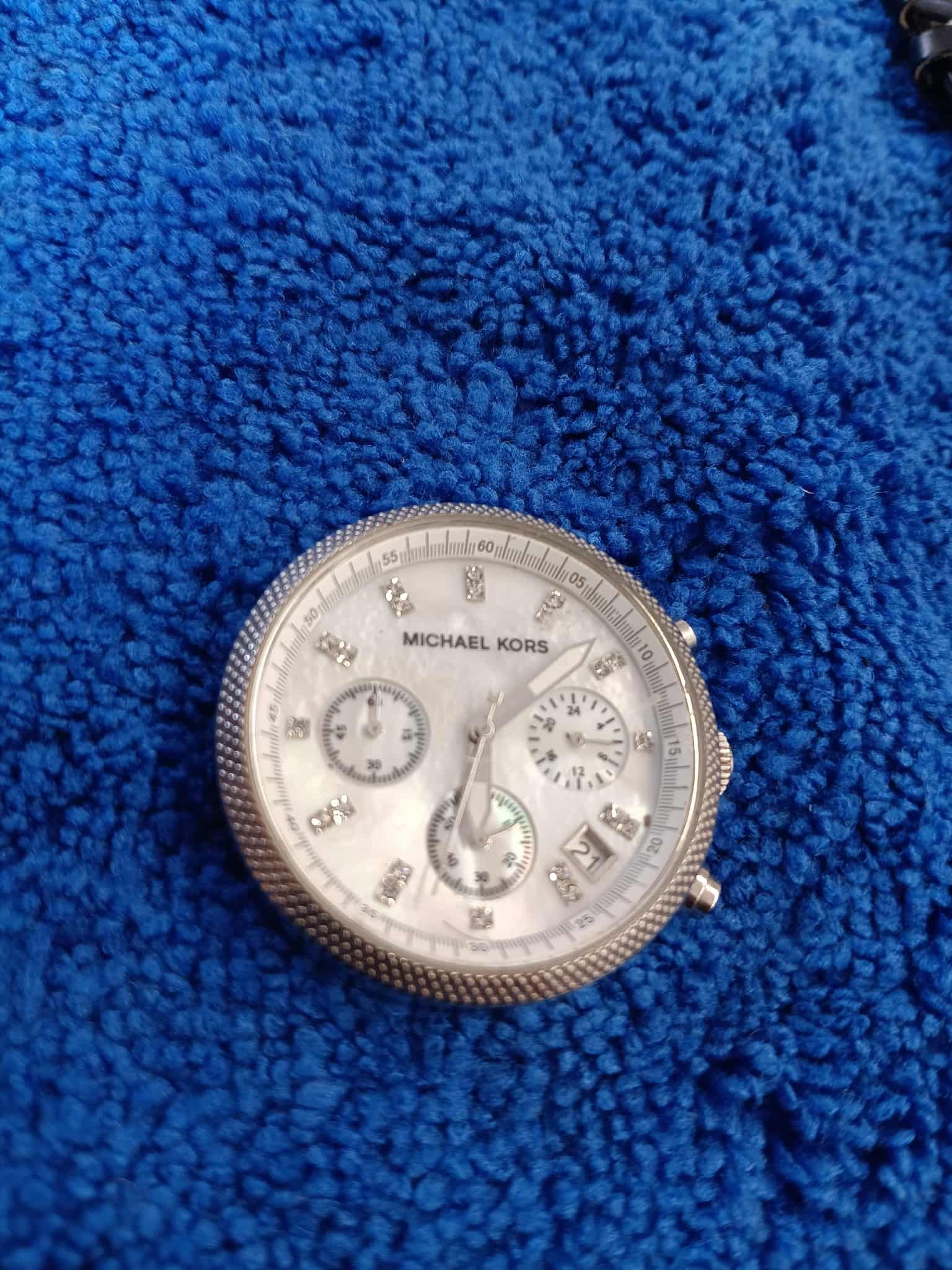 Michael Kors Michael Kors Mother Of Pearl Silver-Tone MK5020 Watch 37mm Size ONE SIZE - 3 Thumbnail