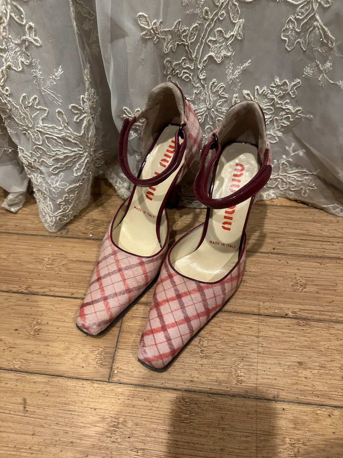 Miu Miu RARE avant garde Vintage Miu Miu Kitten Size US 5.5 / IT 35.5 - 1 Thumbnail