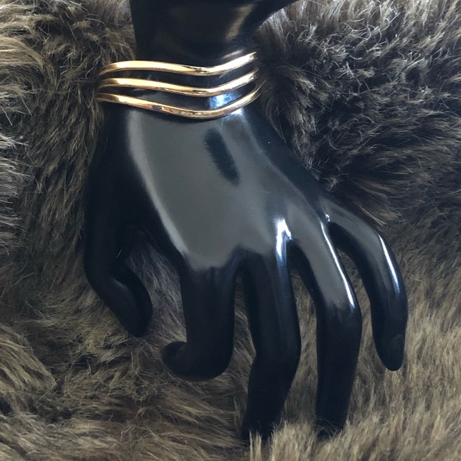 Jewelry Sergio Lub The Victorian magnetic cuff bracelet Size ONE SIZE - 6 Thumbnail