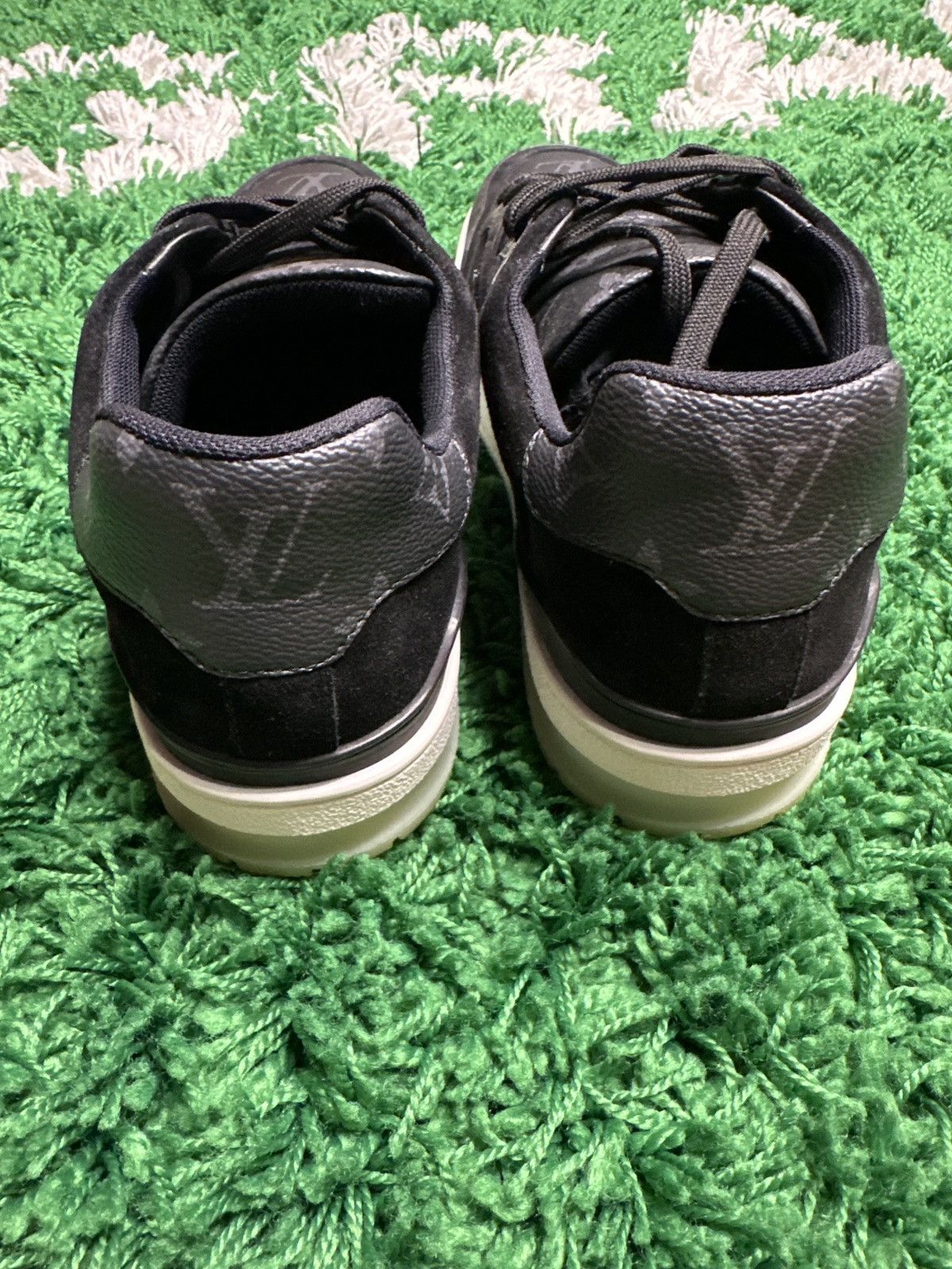 Louis Vuitton Louis Vuitton Black Monogram Trainers Size US 8.5 / EU 41-42 - 4 Thumbnail