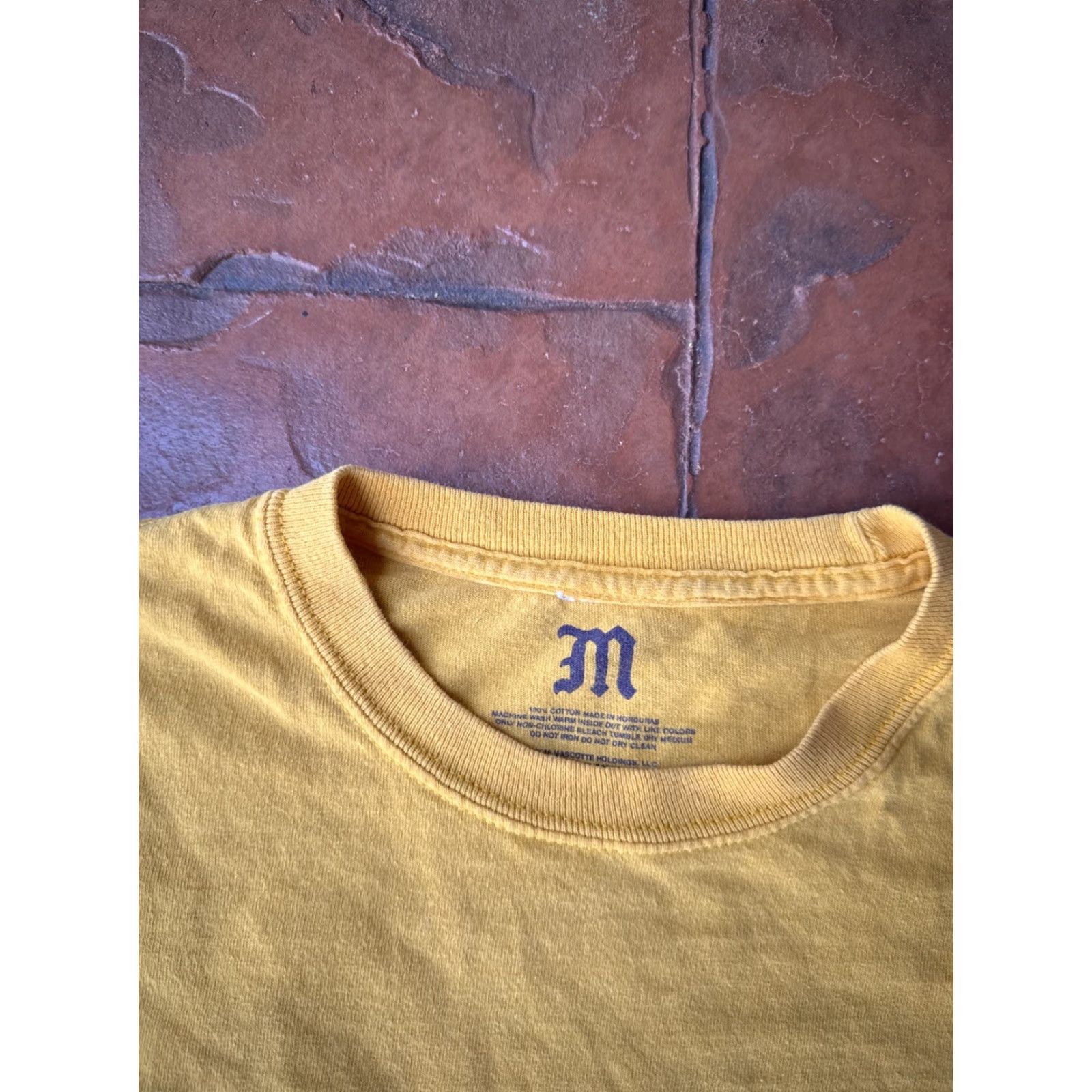 Yeezy VINTAGE Kanye West I Feel Like Kobe Mamba Day Long Sleeve Shirt Medium 100% Authentic Size US M / EU 48-50 / 2 - 3 Thumbnail