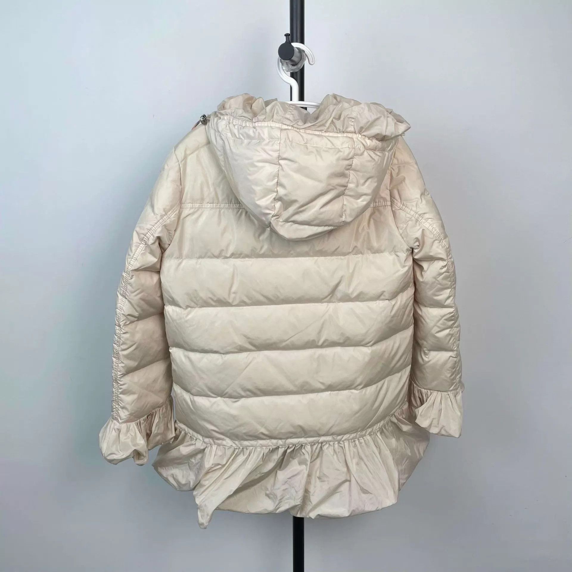 Moncler Moncler down coat beige Size S / US 4 / IT 40 - 2 Thumbnail
