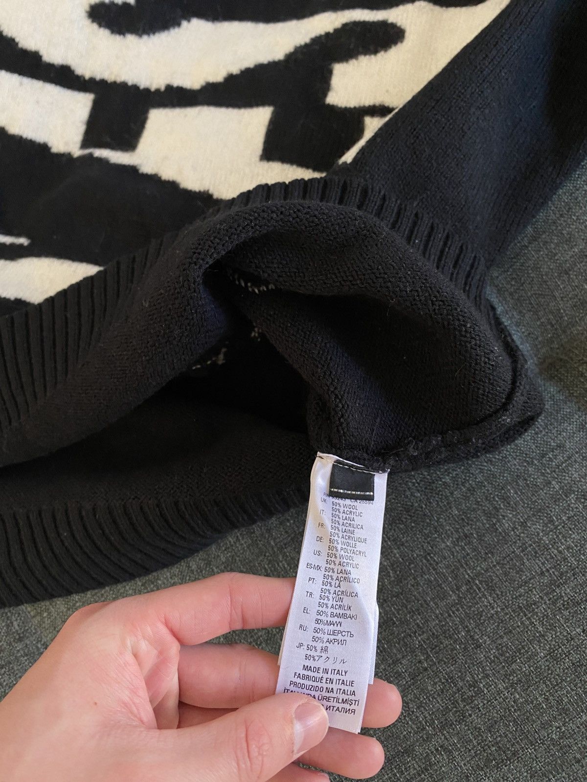 Diesel Diesel Vintage Sweater Crewneck Big Logo Knitwear Japanese Size US L / EU 52-54 / 3 - 9 Thumbnail
