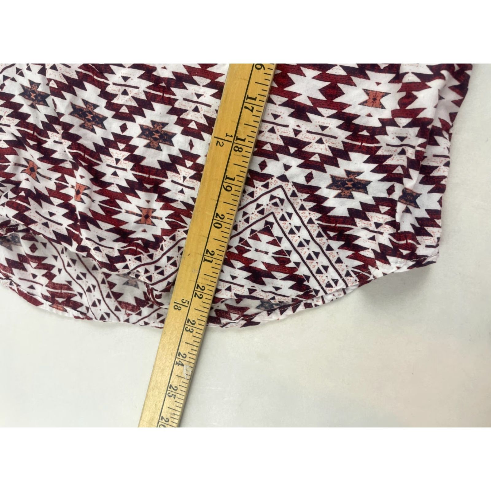 Vintage Como Tank Top Women's L Red White Aztec Sleeveless Crisscross Lace Back Shirt Womens Size L / US 10 / IT 46 - 6 Thumbnail