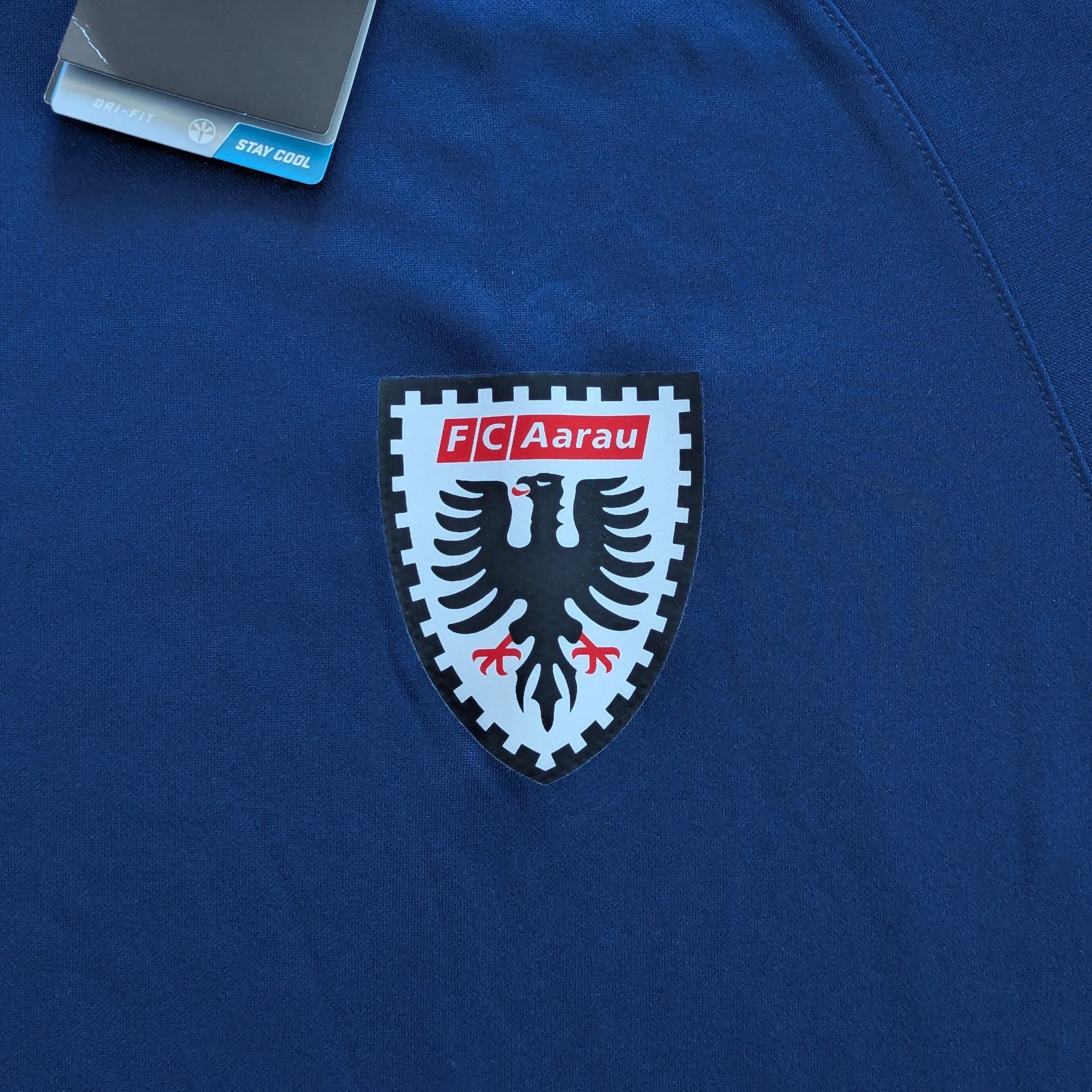 Nike FC Aarau Jersey Nike Training T-Shirt GPX II Lagoon Samsung Size US L / EU 52-54 / 3 - 4 Thumbnail