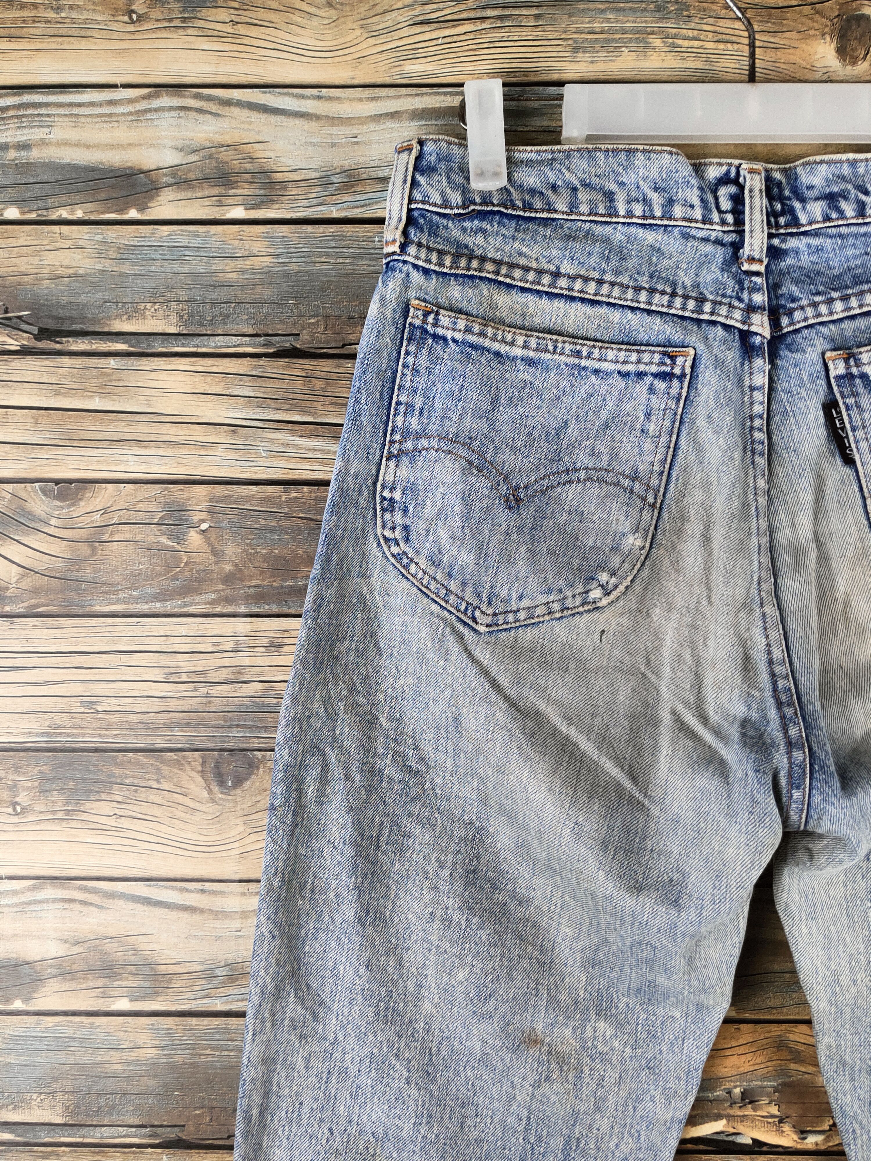 Levi's DL Levi's big E Blue Distressed Ripped Jeans #46-962 Size US 31 - 8 Thumbnail
