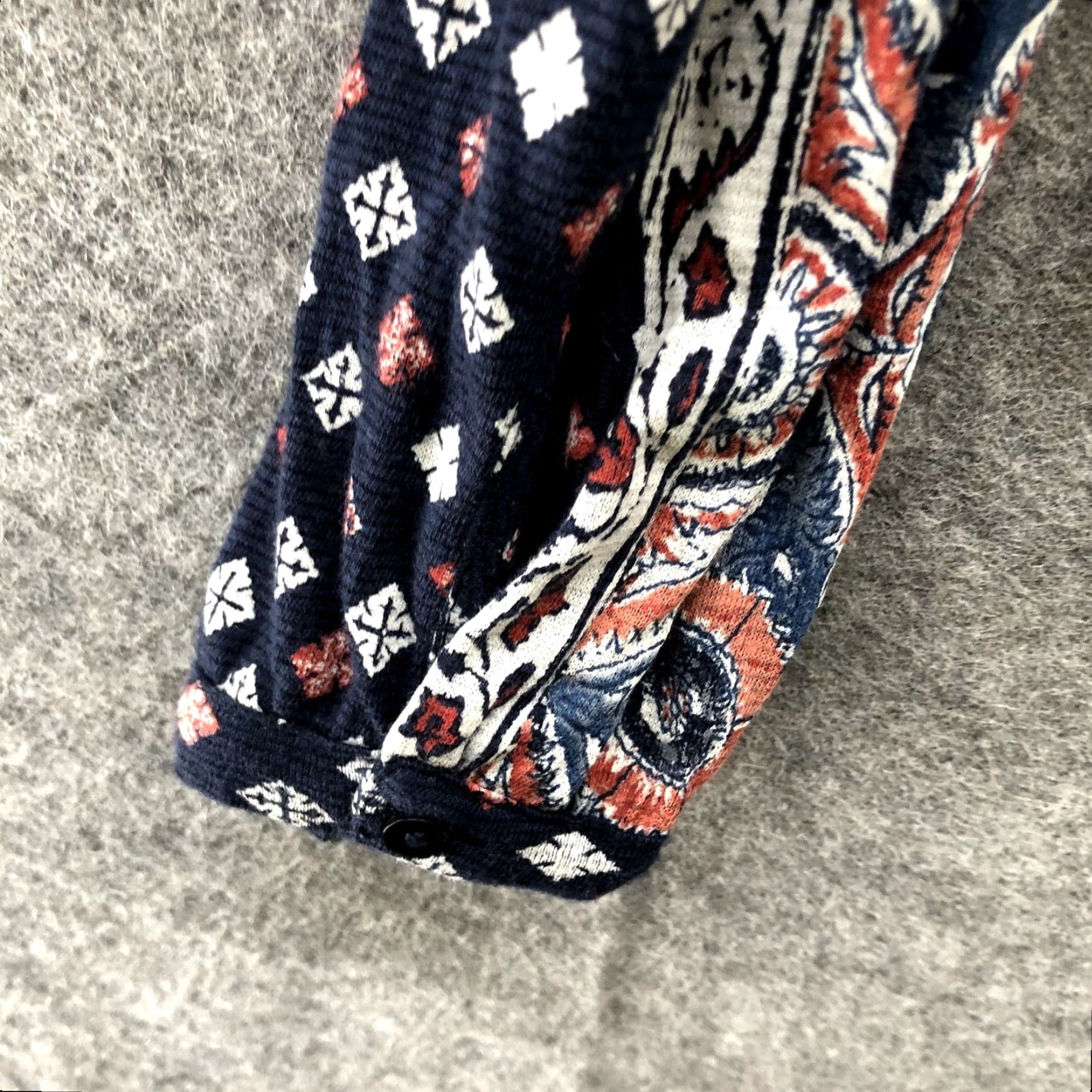Lucky Brand Lucky Brand Blouse Shirt Women S Boho Paisley Navy V-Neck Linen Blend Long Sleeve Size S / US 4 / IT 40 - 5 Thumbnail