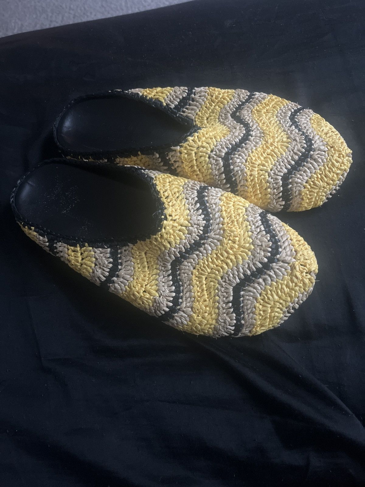 Marni Marni No Vacancy Inn Size US 10.5 / EU 43-44 - 1 Thumbnail
