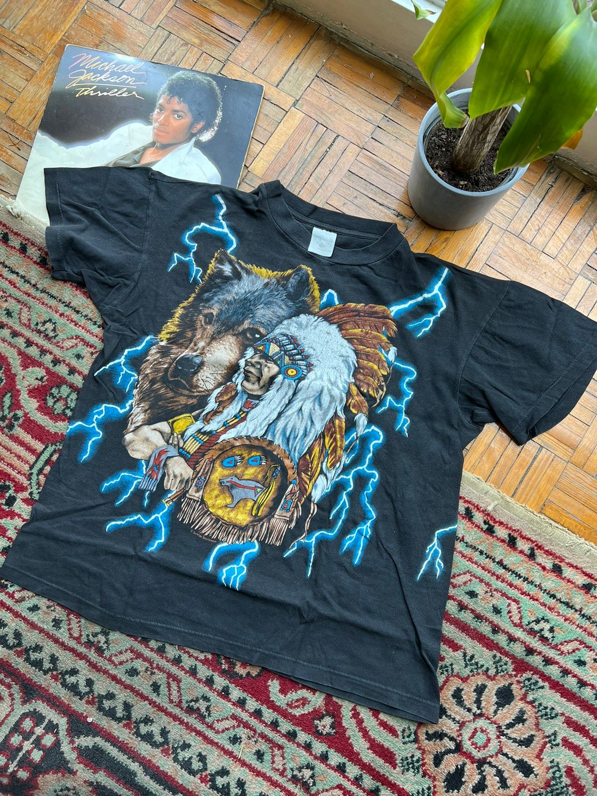 Vintage 90s Native Wolf American Thunder Single Stitch Nature Tee Size US L / EU 52-54 / 3 - 1 Preview