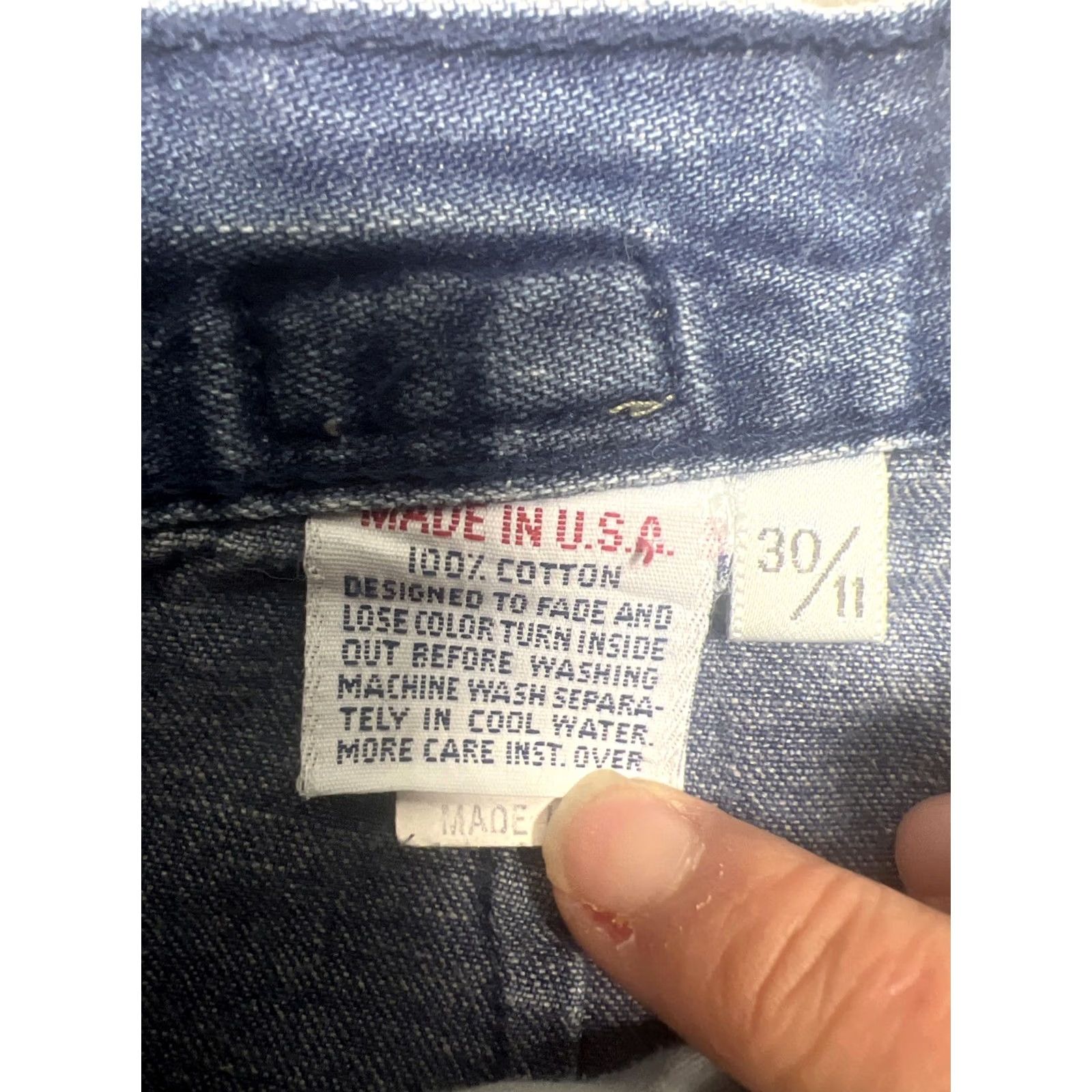 Calvin Klein VINTAGE Calvin Klein Denim Mom Shorts Womens 11/30 High Rise Pleated USA 90s Classic Size 32" / US 10 / IT 46 - 4 Thumbnail