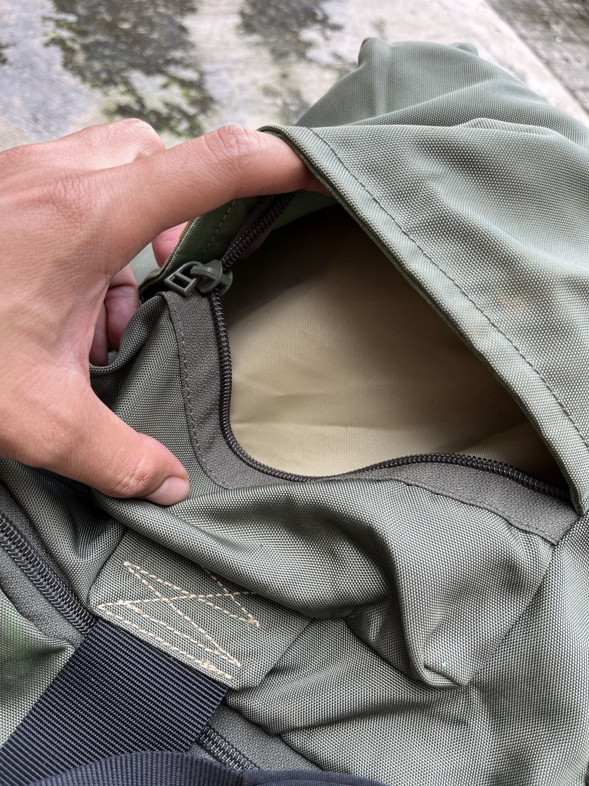 Japanese Brand 🔥MILITARY-TRAVEL BAG-MANDARINA DUCK🔥 Size ONE SIZE - 8 Thumbnail