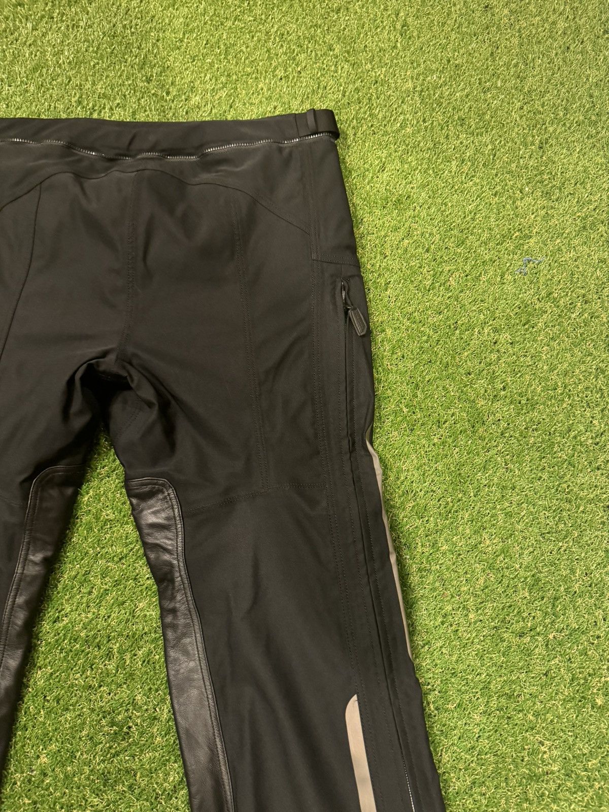 Harley Davidson Harley Davidson Women’s FXRG Waterproof Riding Overpants Size 42" / US 20 - 11 Thumbnail
