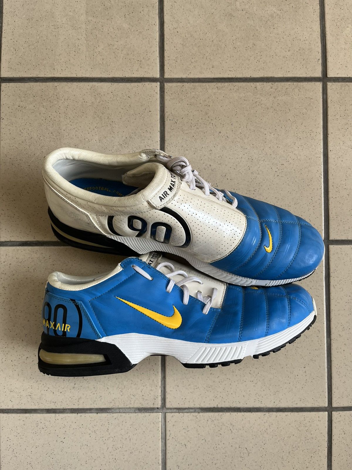 Nike 90 2004 hotsell
