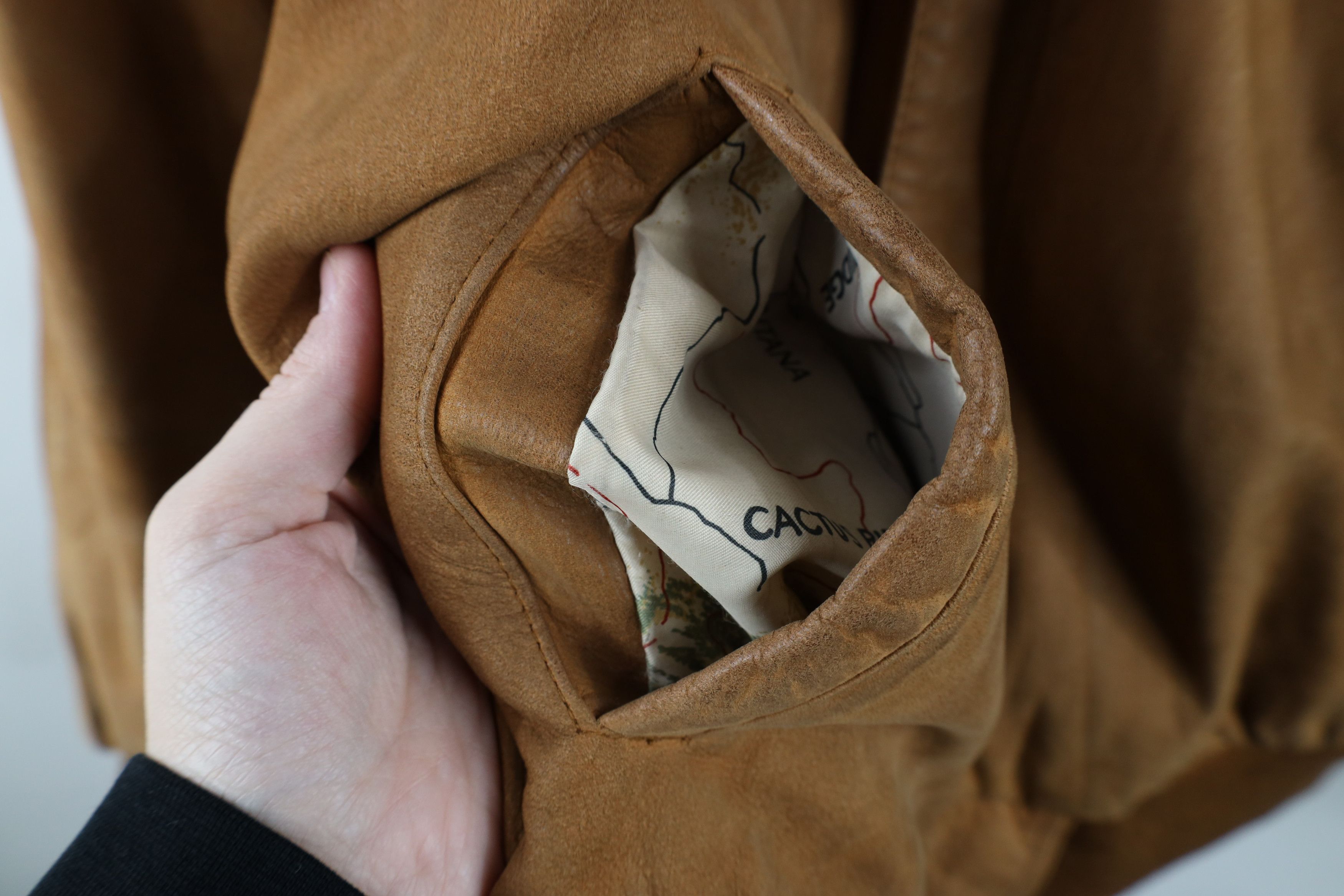 Marlboro × Vintage Vintage 90s Marlboro Lined Leather Flight Bomber Jacket Size US L / EU 52-54 / 3 - 6 Thumbnail