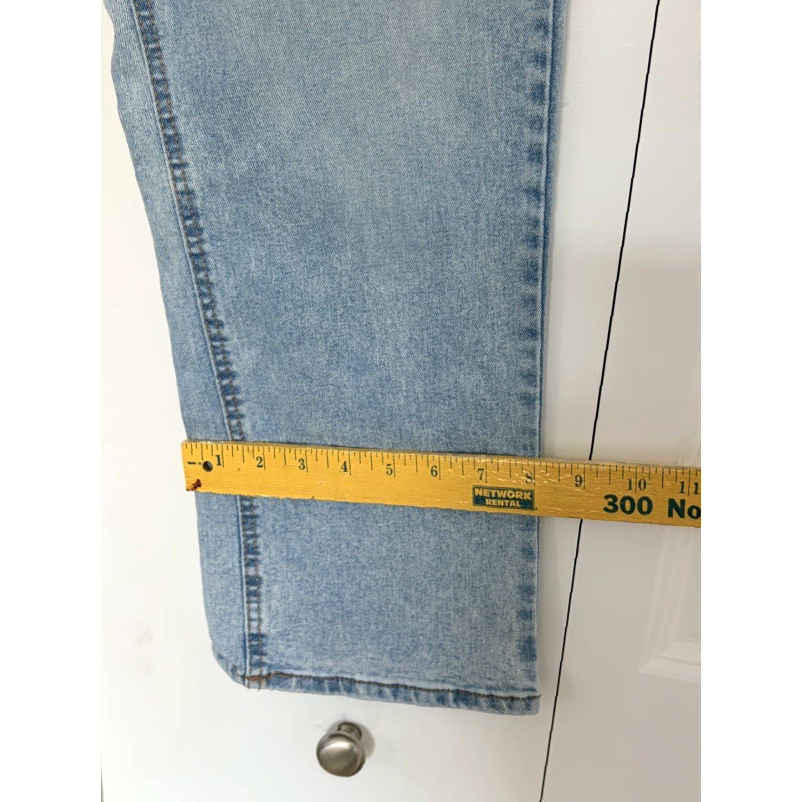 Frye FRYE Regular Fit Denim Light Blue Straight Jeans 5-Pocket Women’s sz 12/31 Size 24" / US 00 / IT 34 - 4 Thumbnail